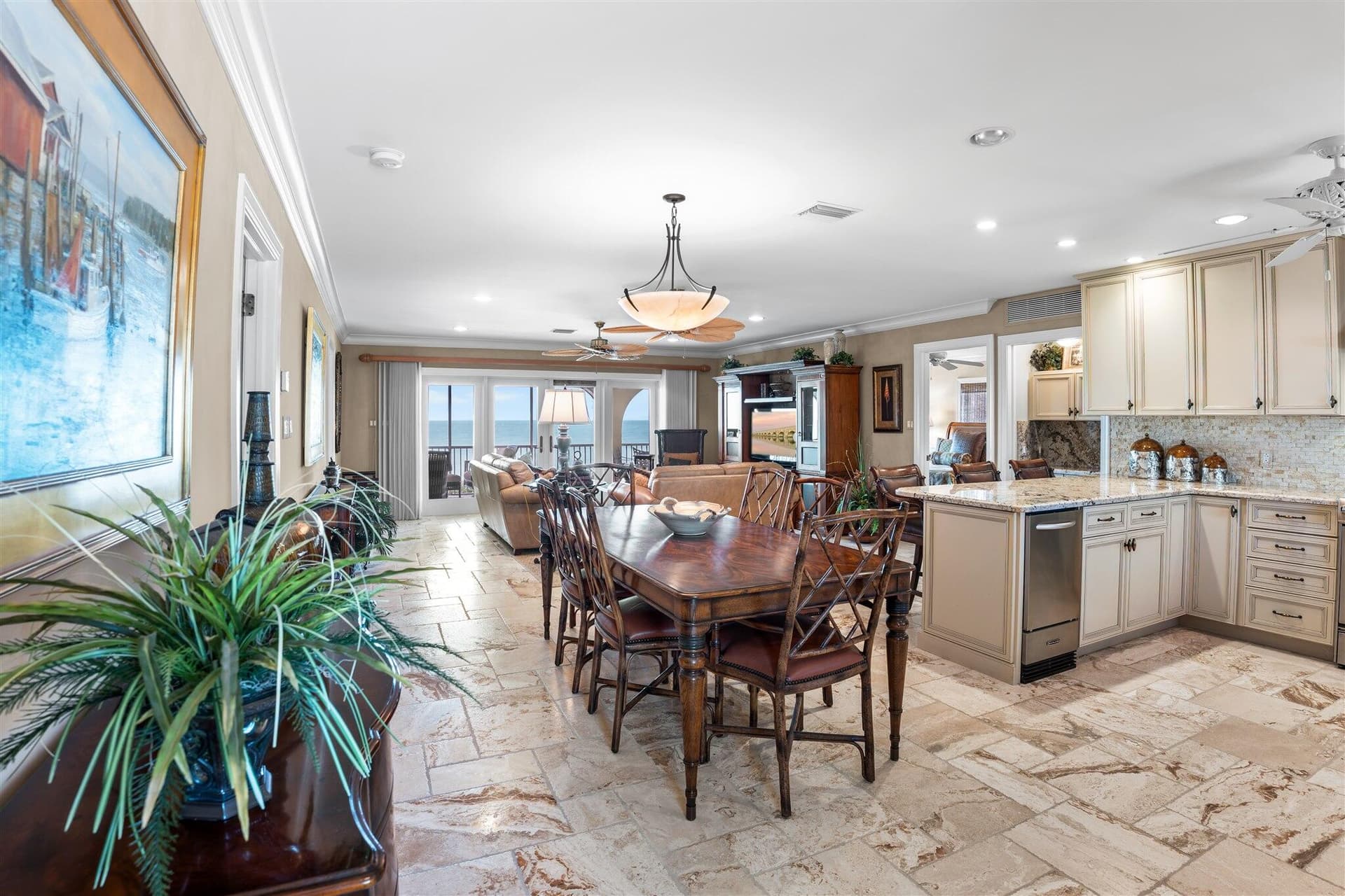 250 W Seaview Circle photo 9
