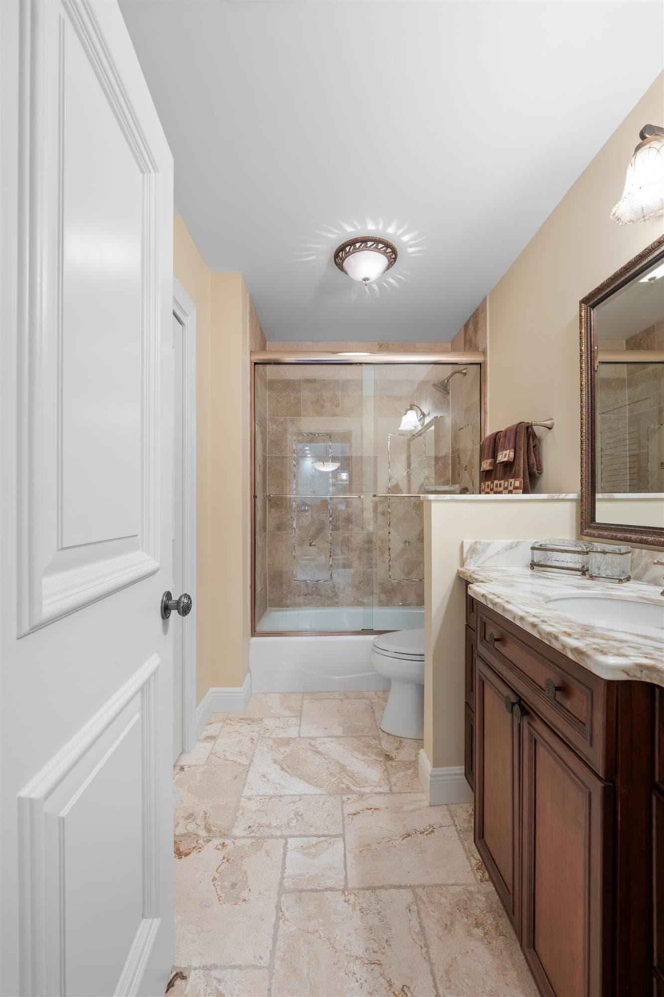 250 W Seaview Circle photo 19