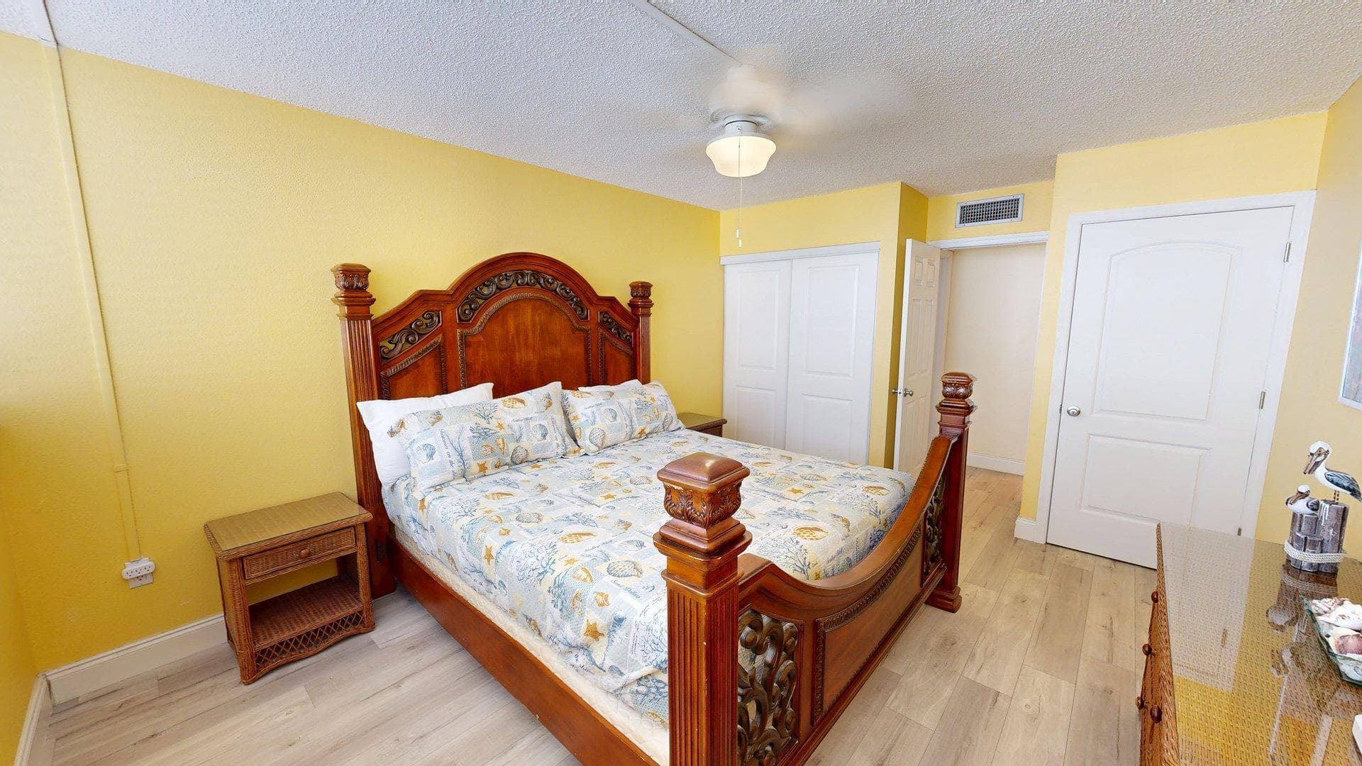 104350 Overseas Highway APT A204 photo 22