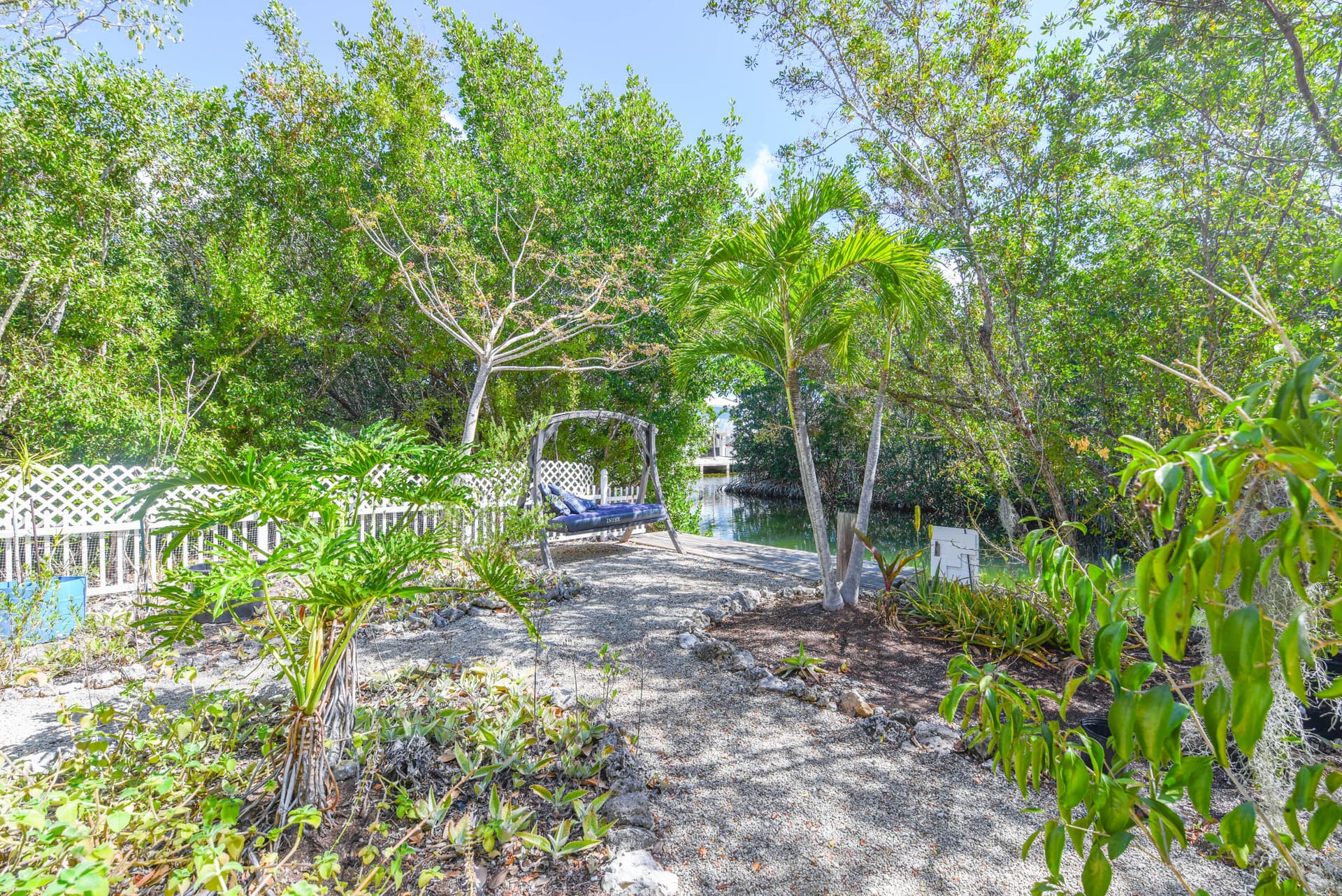 1719 Narcissus Avenue photo 23