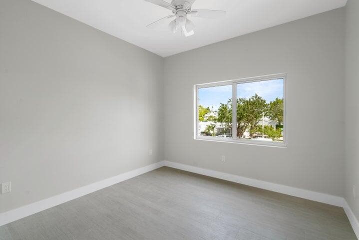 1119 Calder Road photo 12