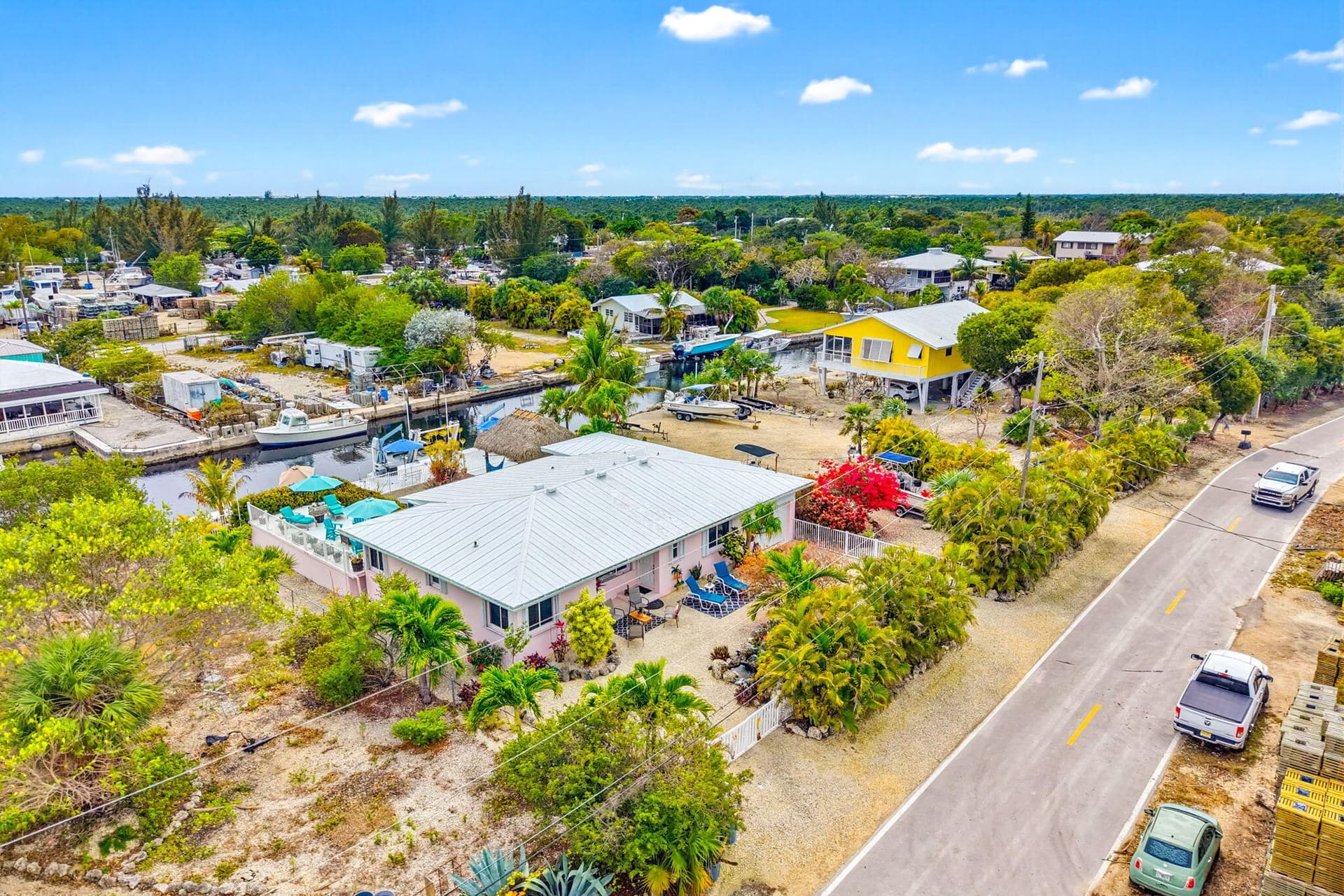 29534 Geraldine Street photo 1