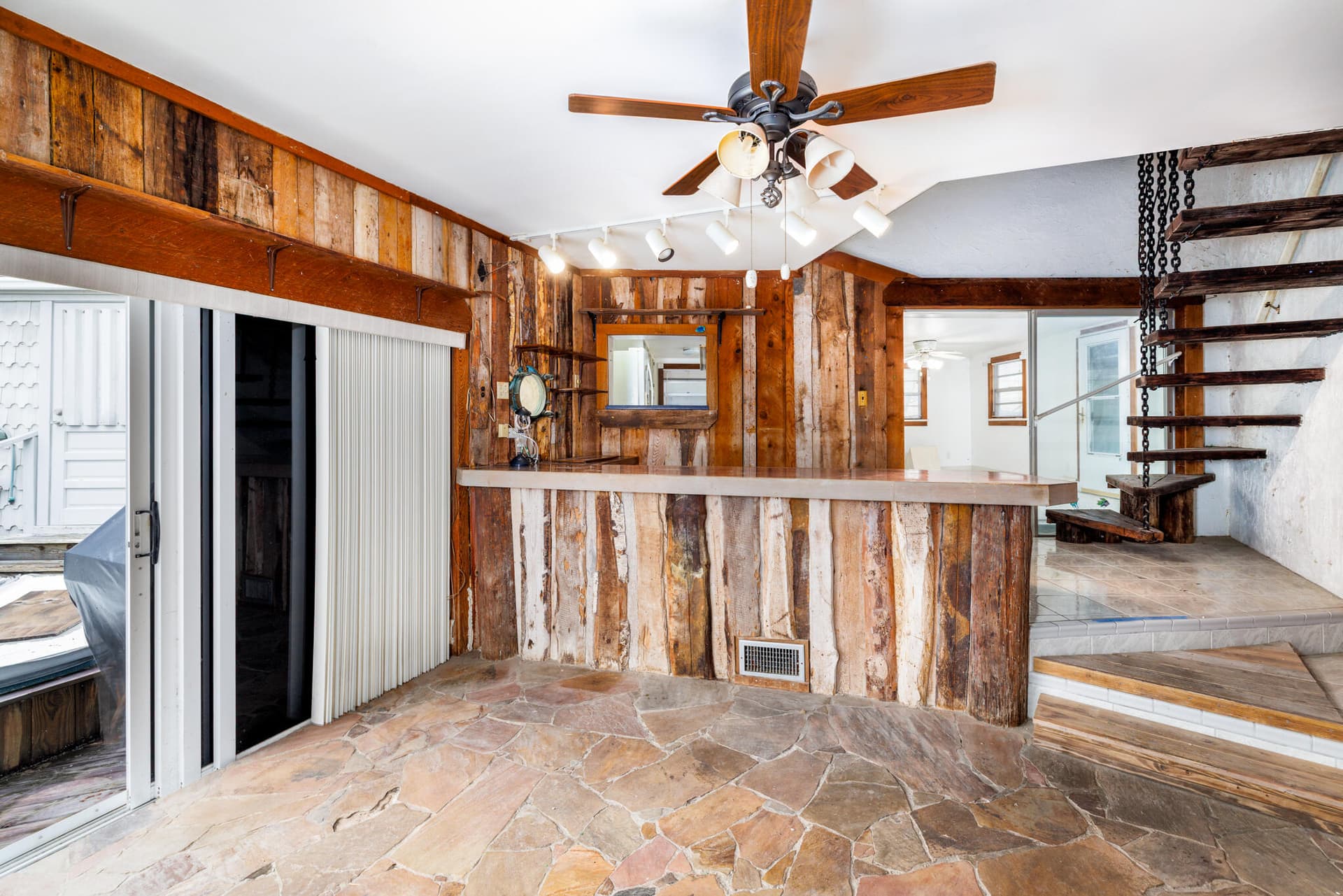 104 Sirius Lane photo 7