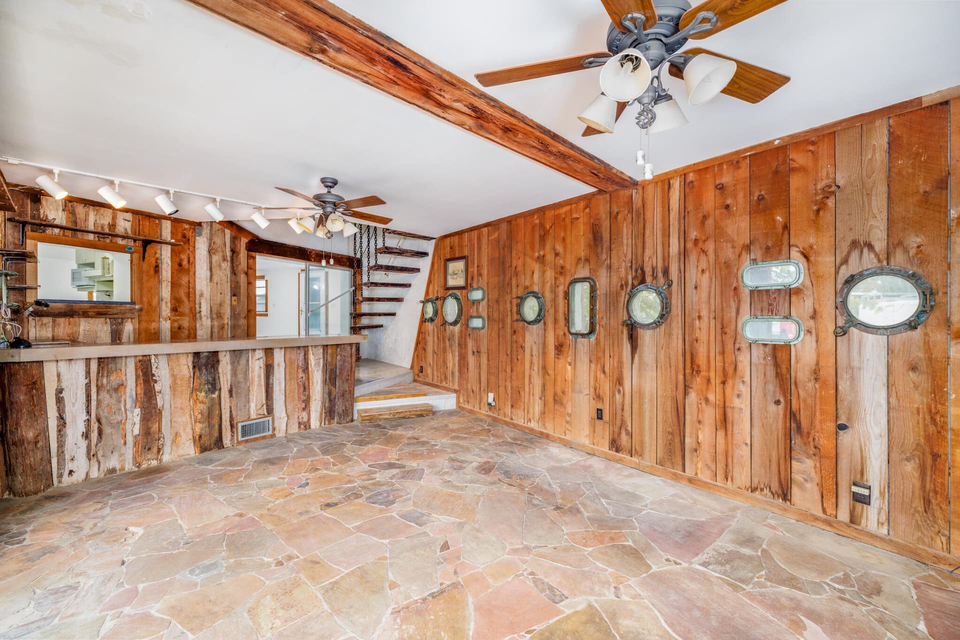 104 Sirius Lane photo 10