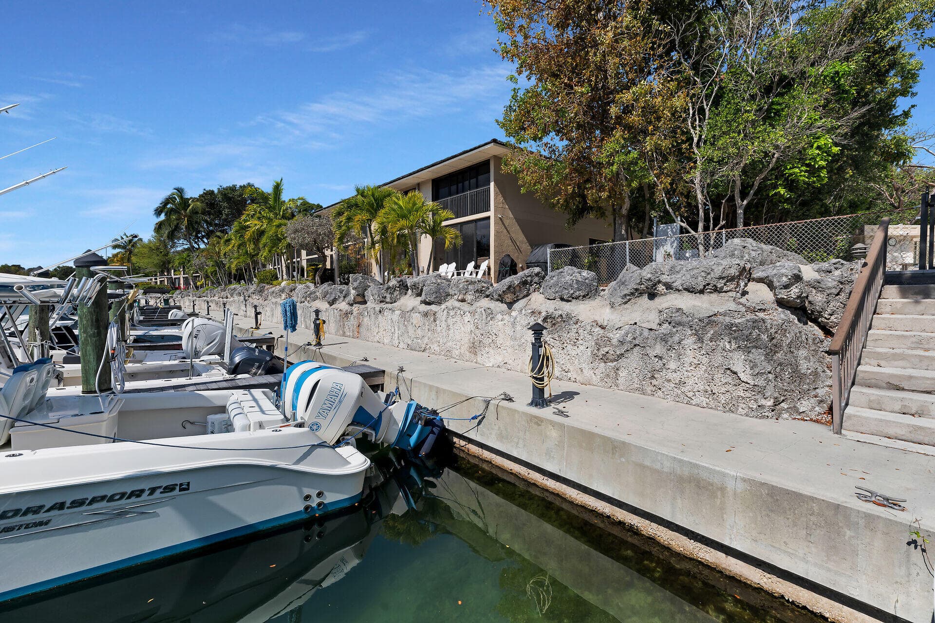 96000 Overseas Highway DD3  31' boat slip photo 21