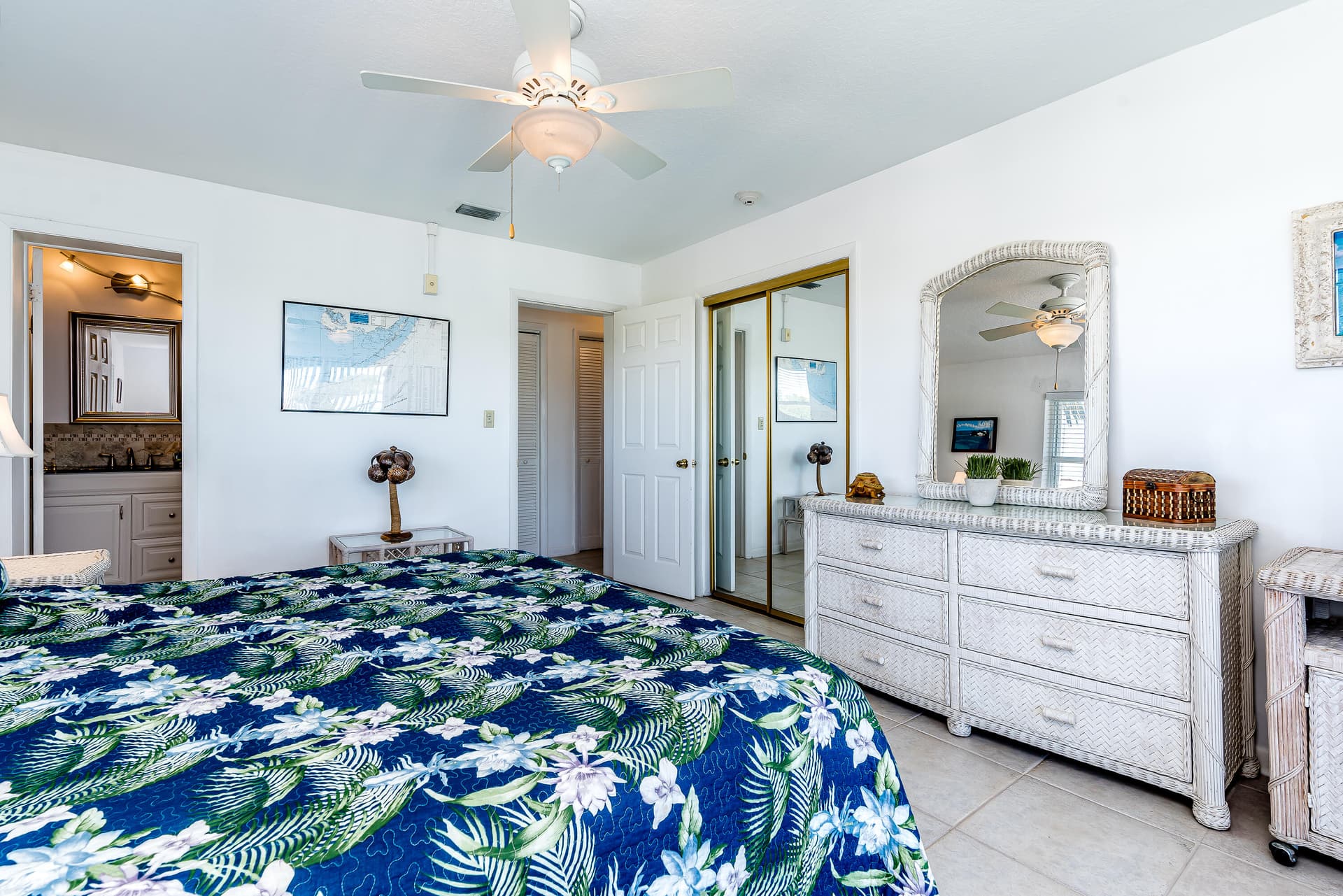 1101 W Ocean Drive 24 photo 15