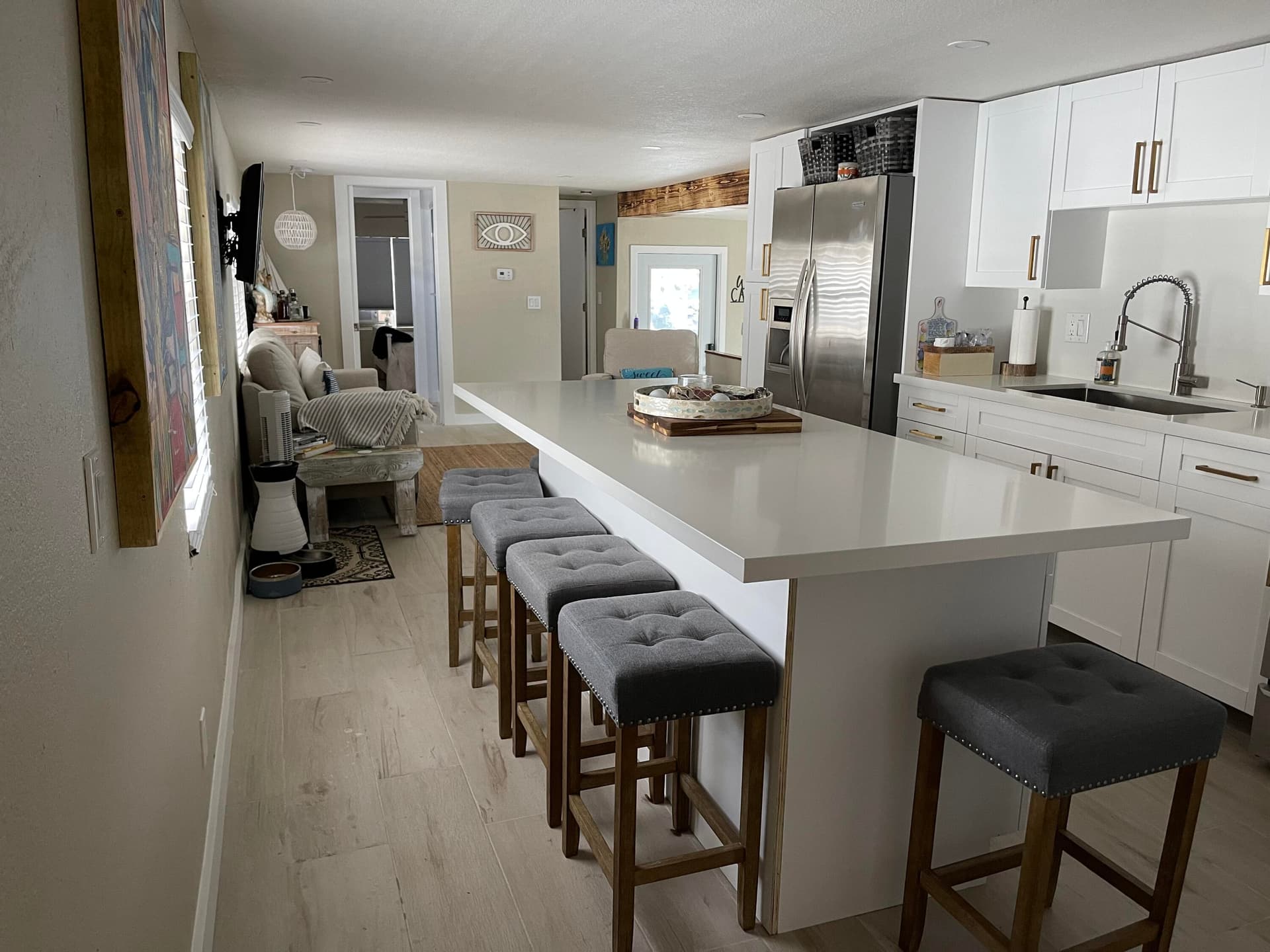 721 Garden State Ln photo 4