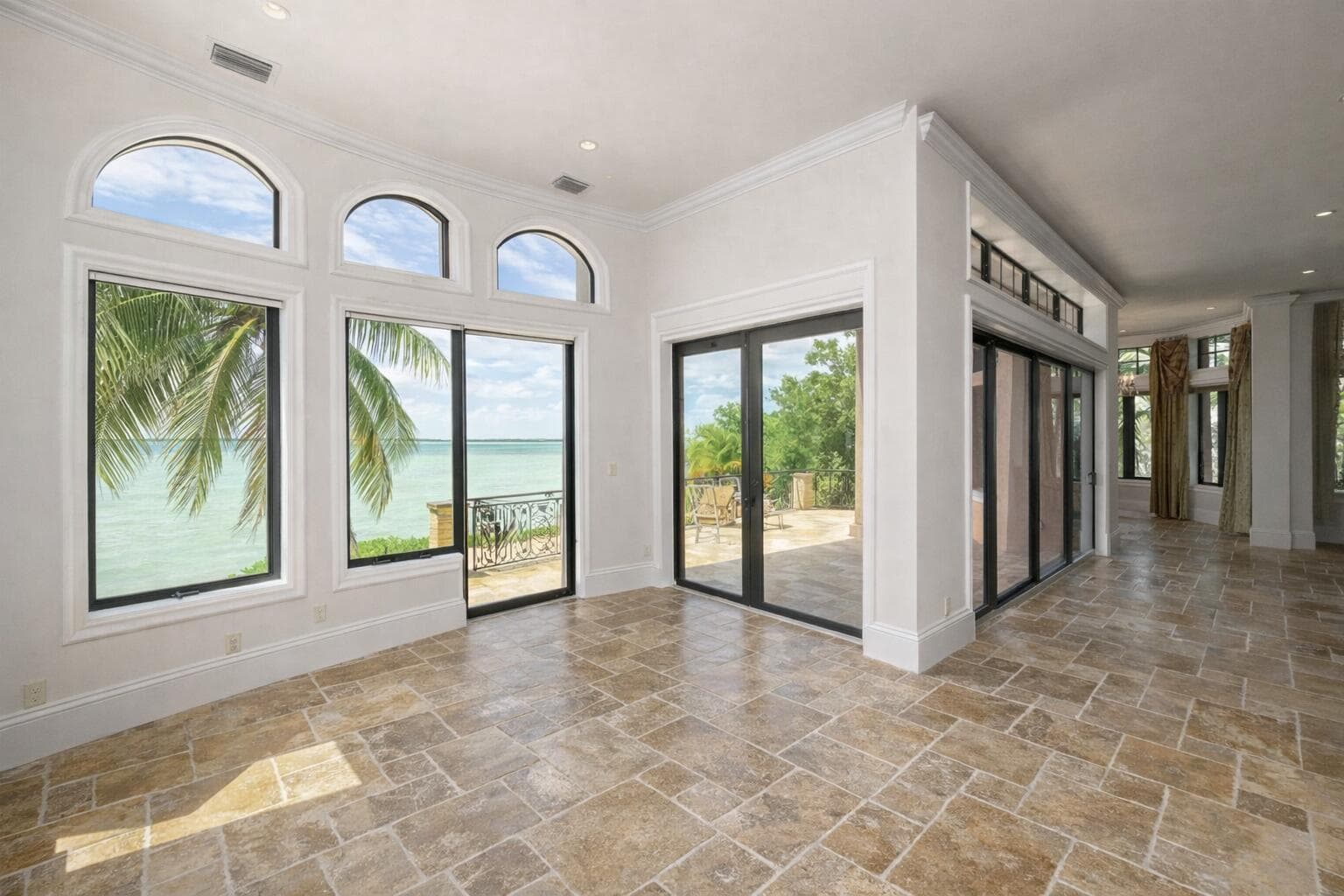 30 Cannon Royal Drive photo 8
