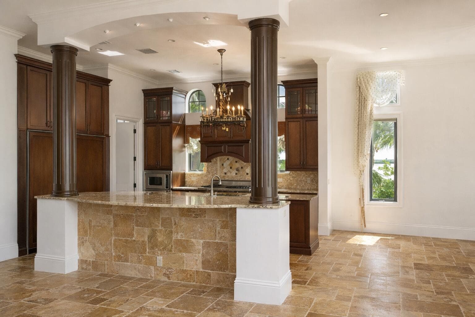 30 Cannon Royal Drive photo 10