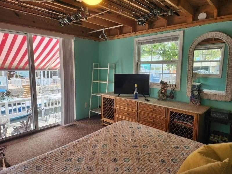 108 W Avenue A photo 8