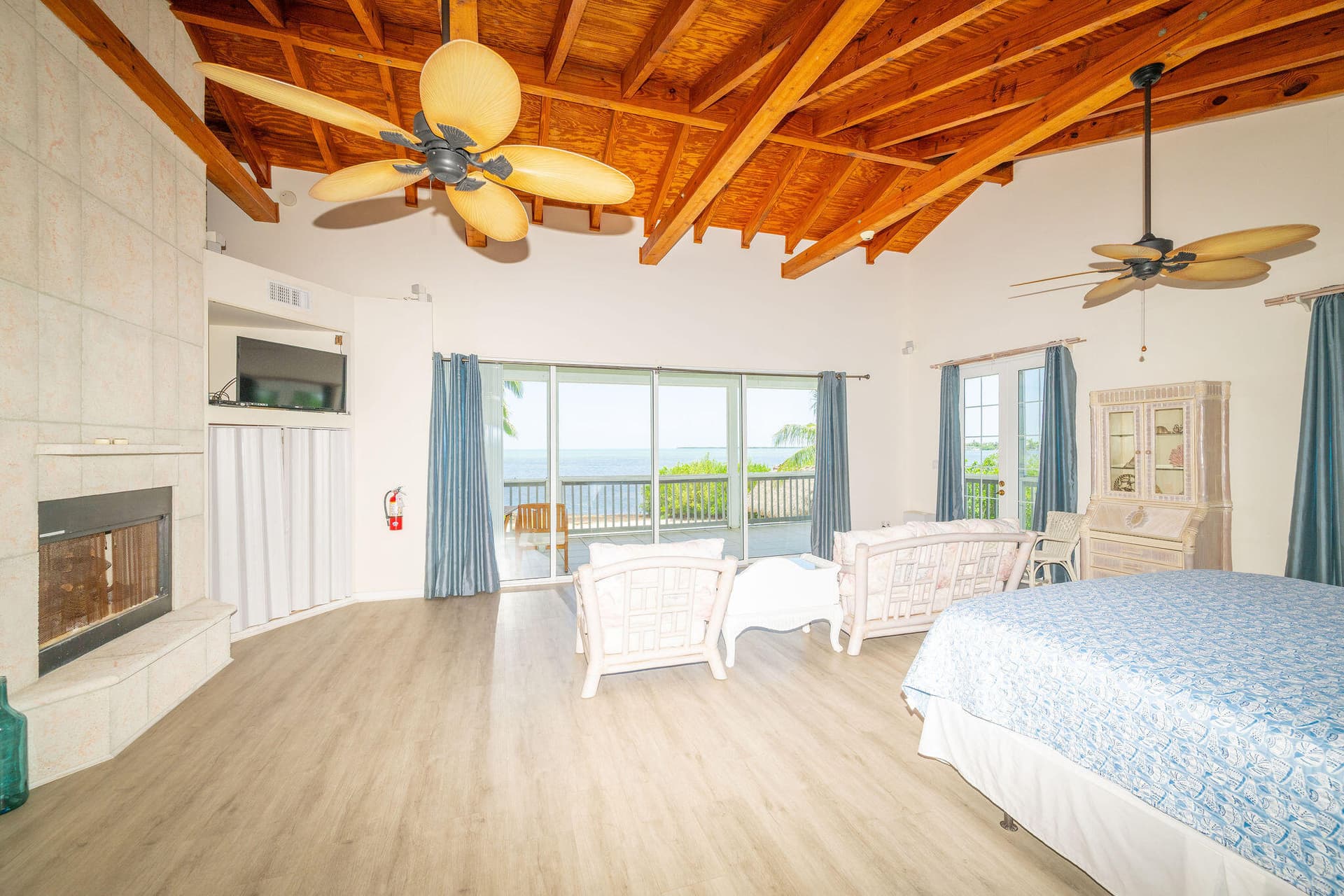 21640 Overseas Highway photo 21