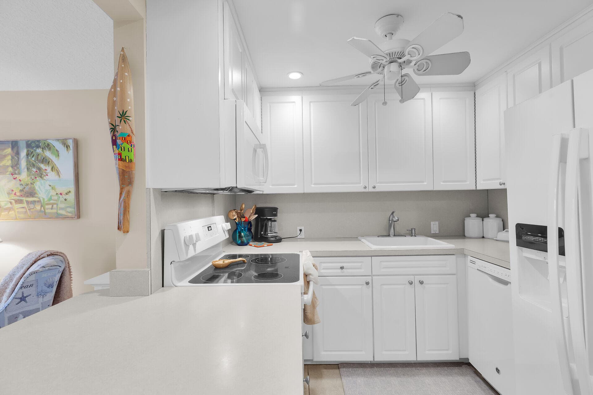 1101 W Ocean Drive 32 photo 11