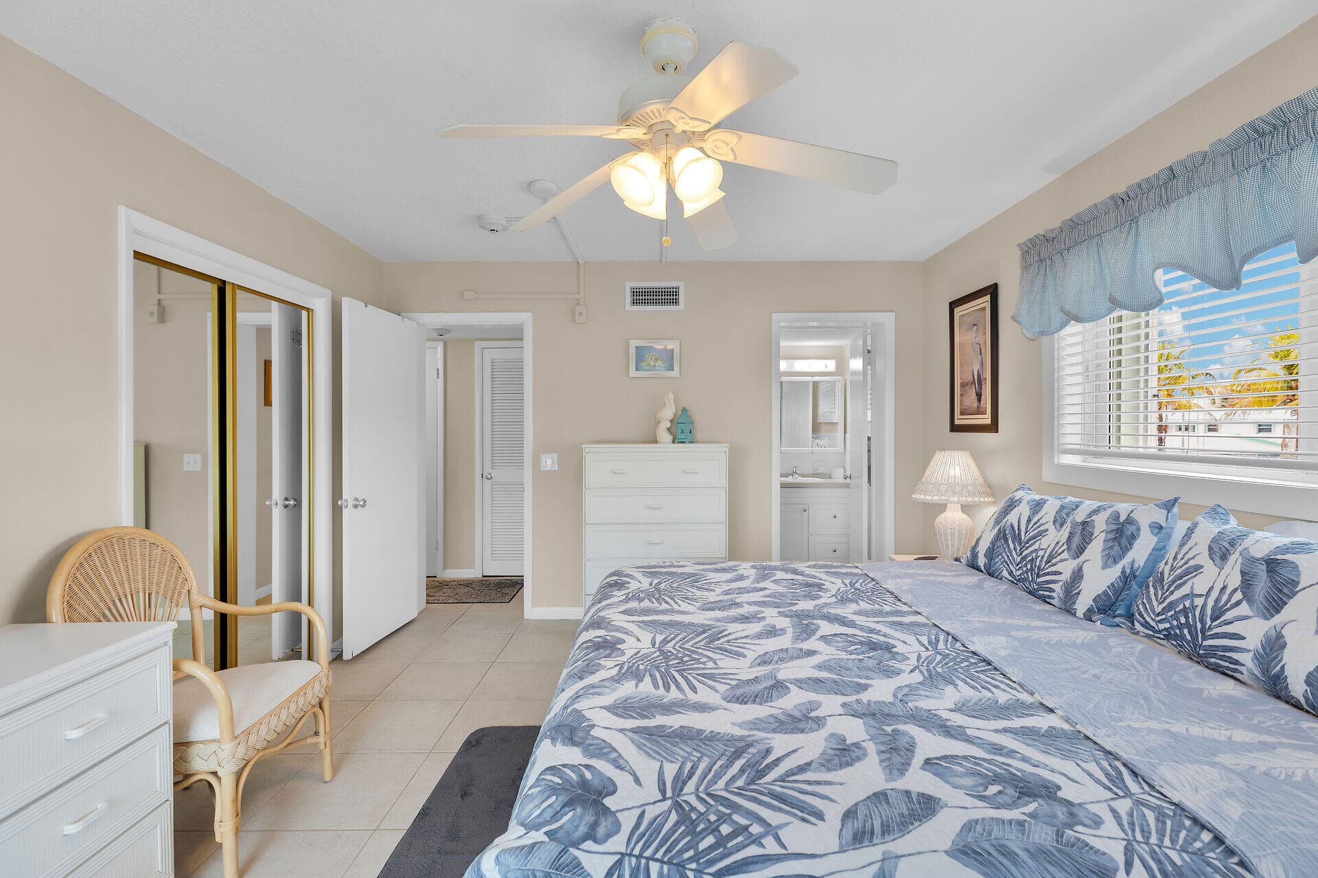 1101 W Ocean Drive 32 photo 18