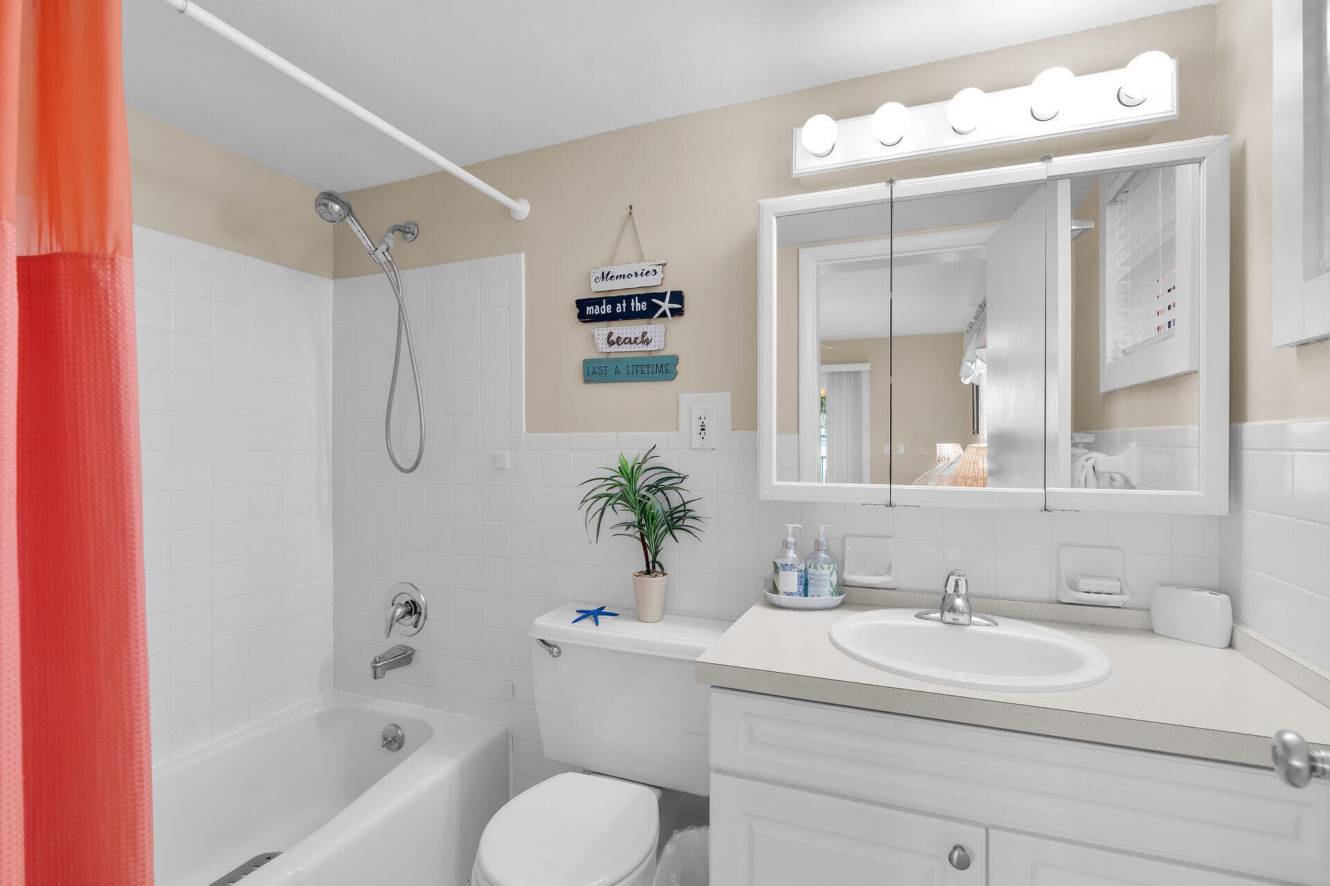 1101 W Ocean Drive 32 photo 19