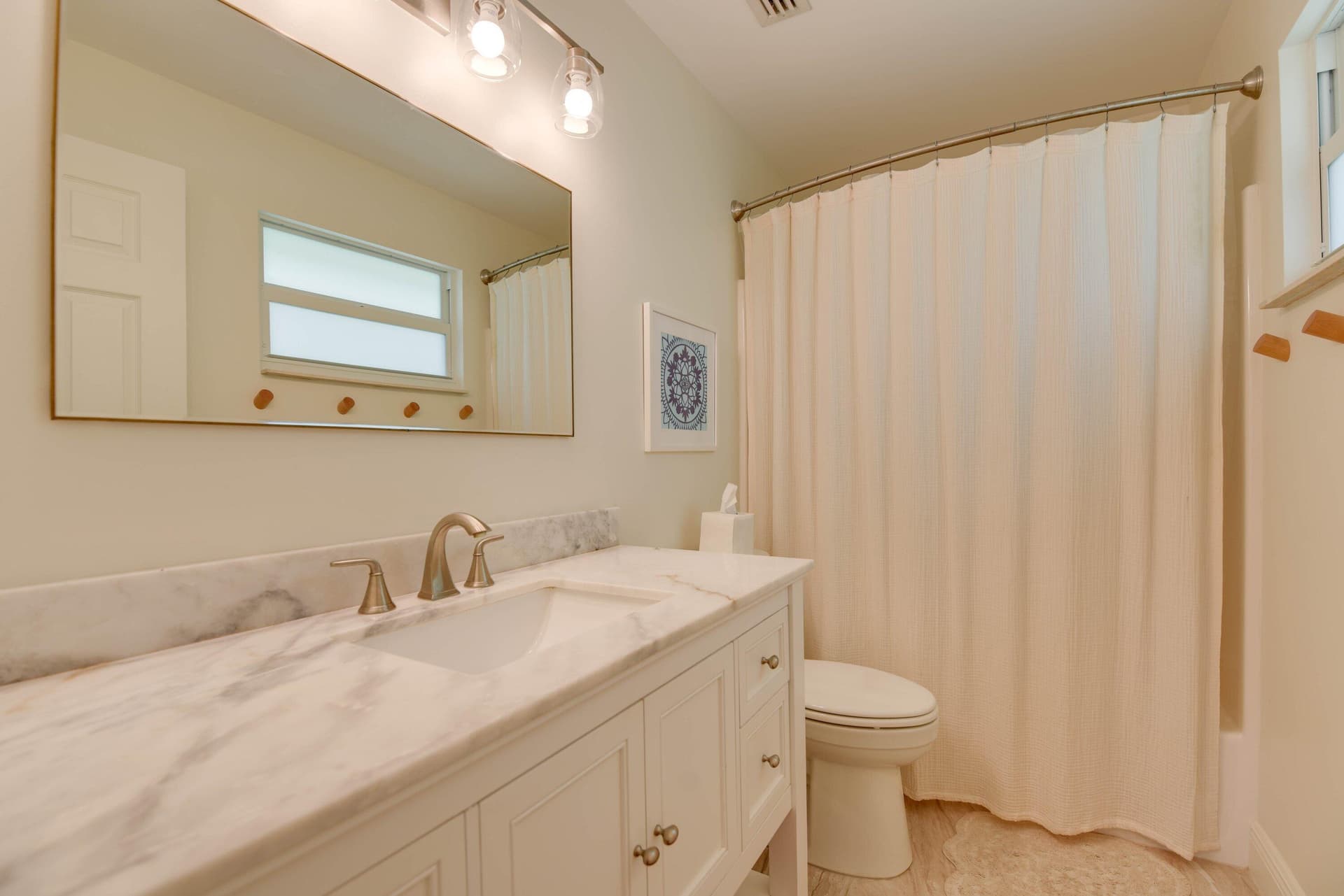 637 E Caribbean Drive photo 21