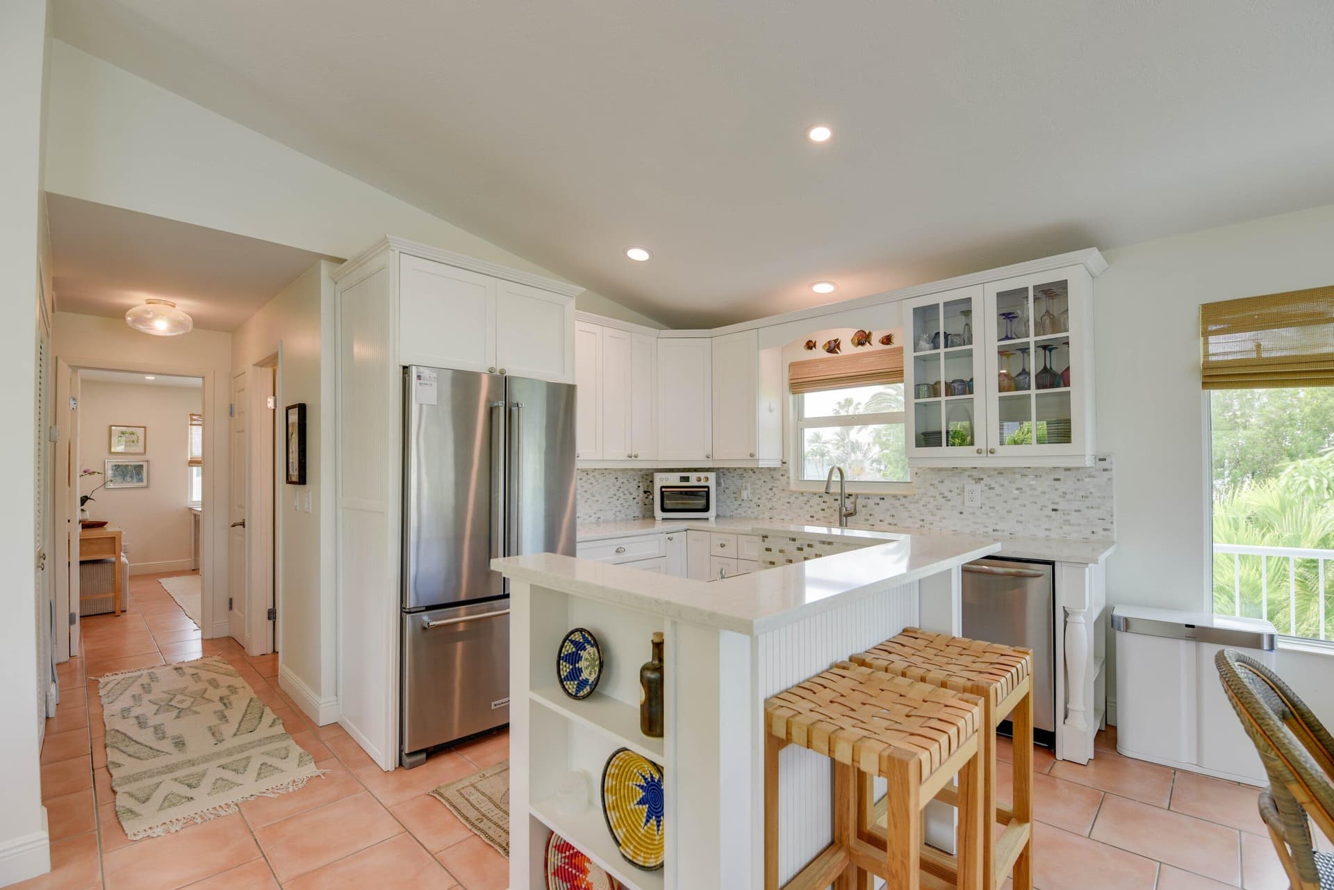 637 E Caribbean Drive photo 14