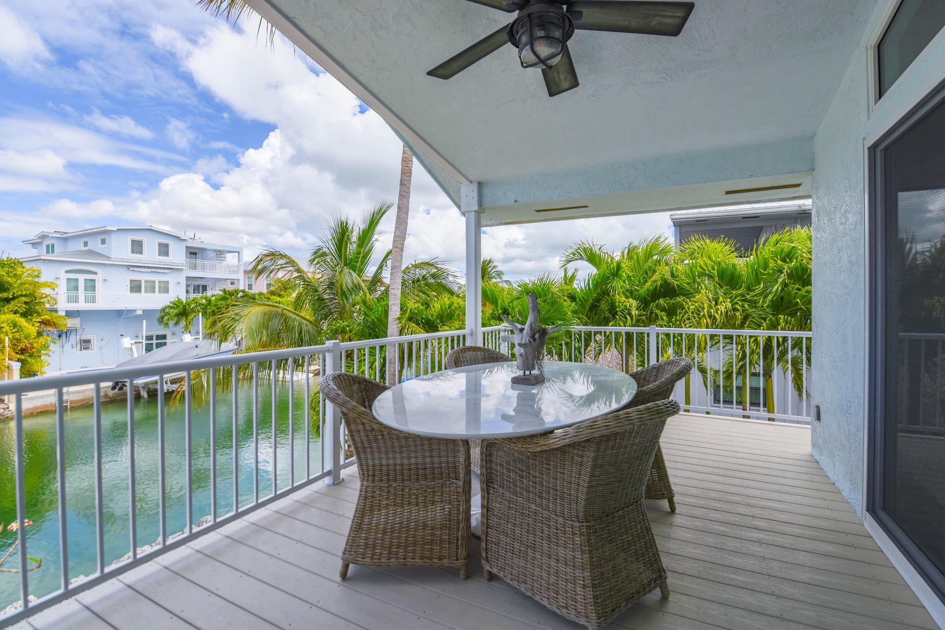637 E Caribbean Drive photo 24