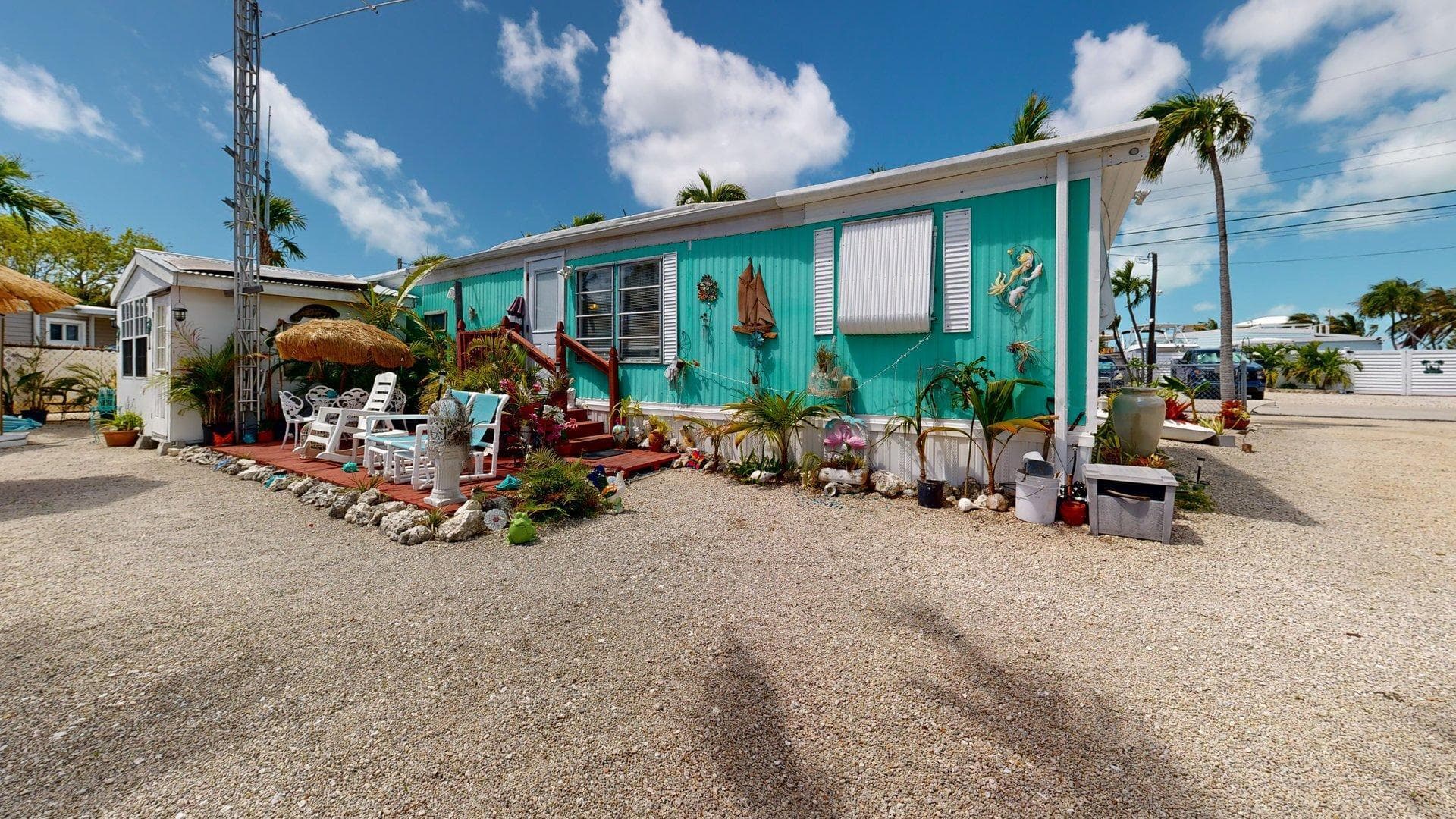 1412 Calder Road photo 4