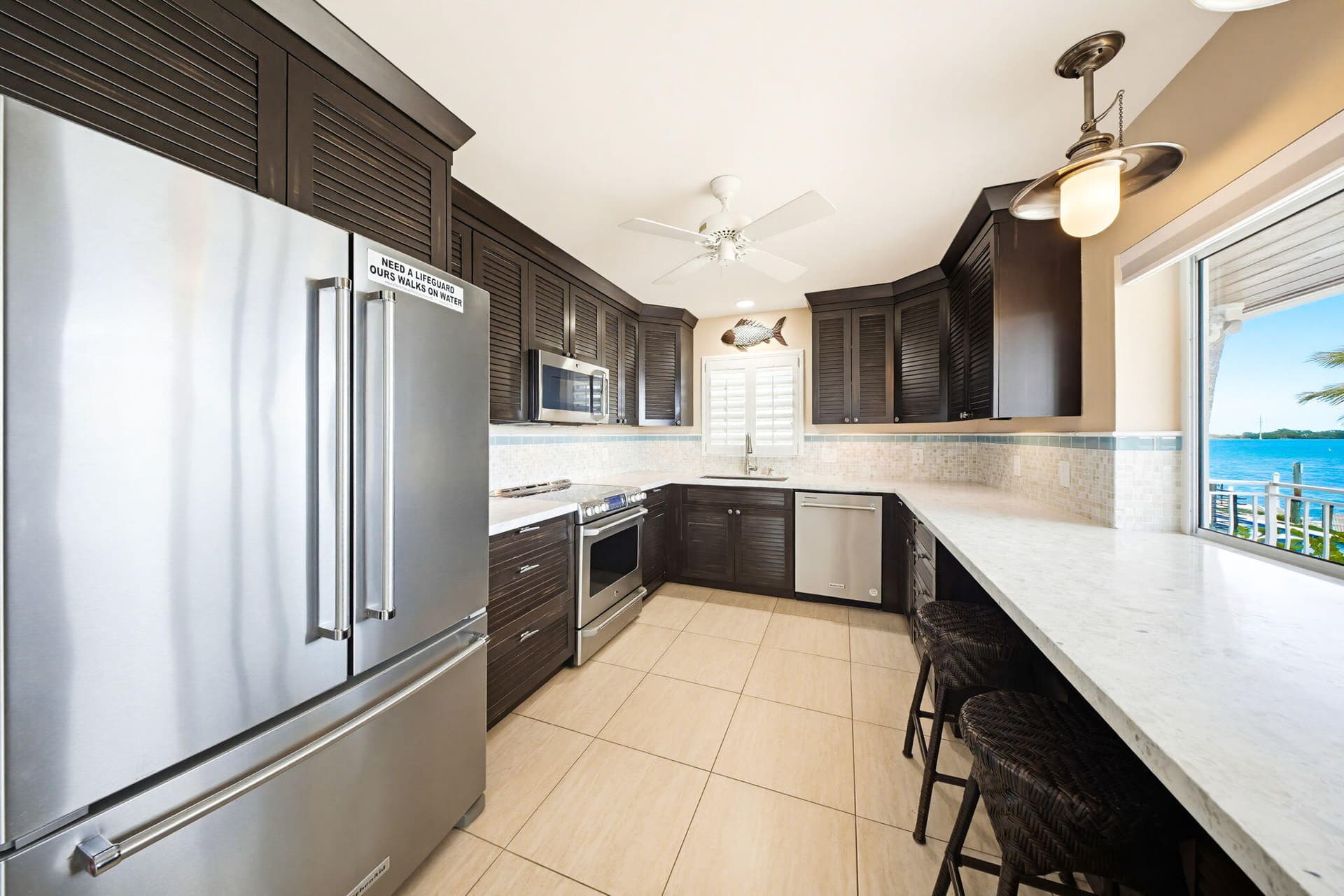 425 Harbour Drive photo 9