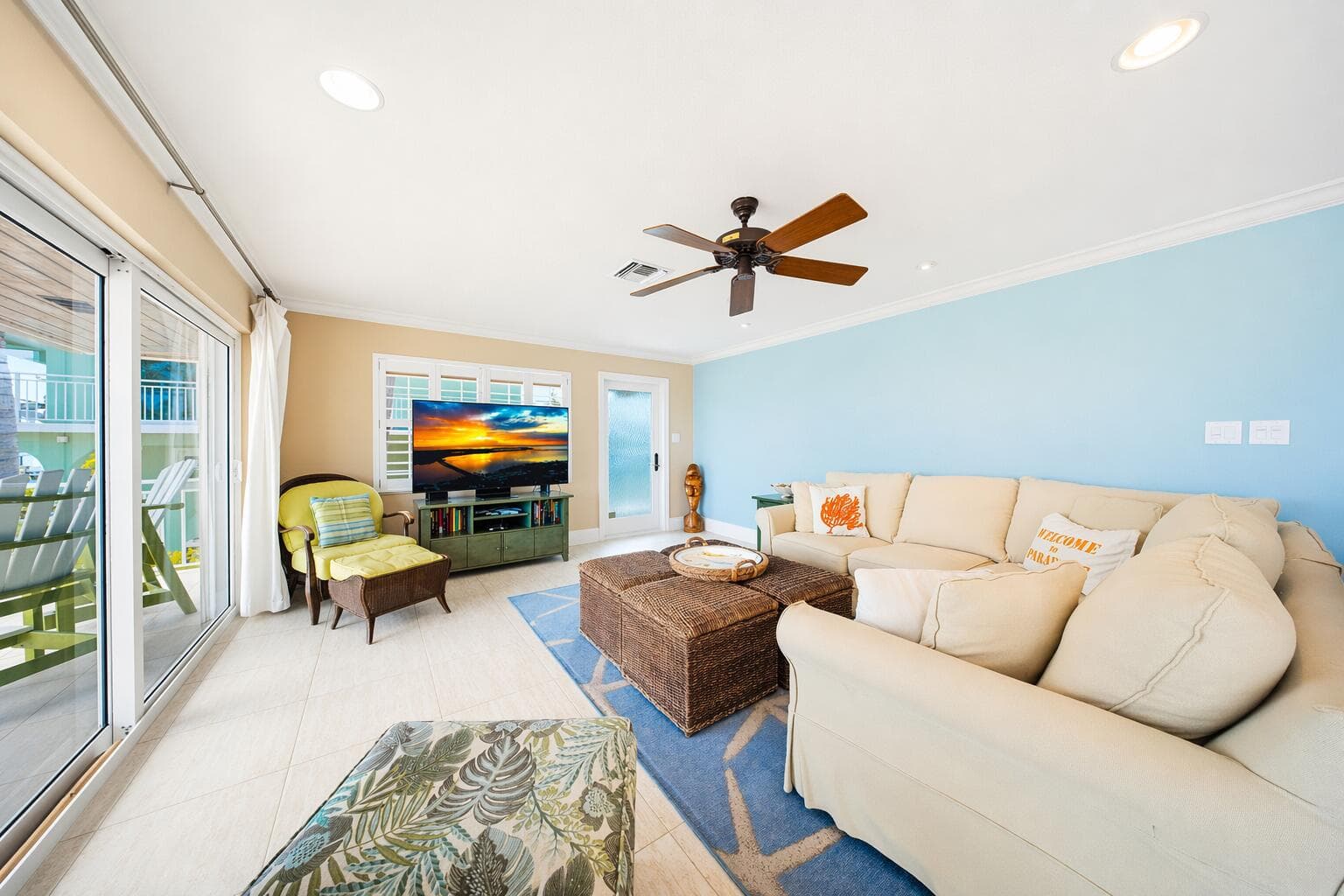 425 Harbour Drive photo 4