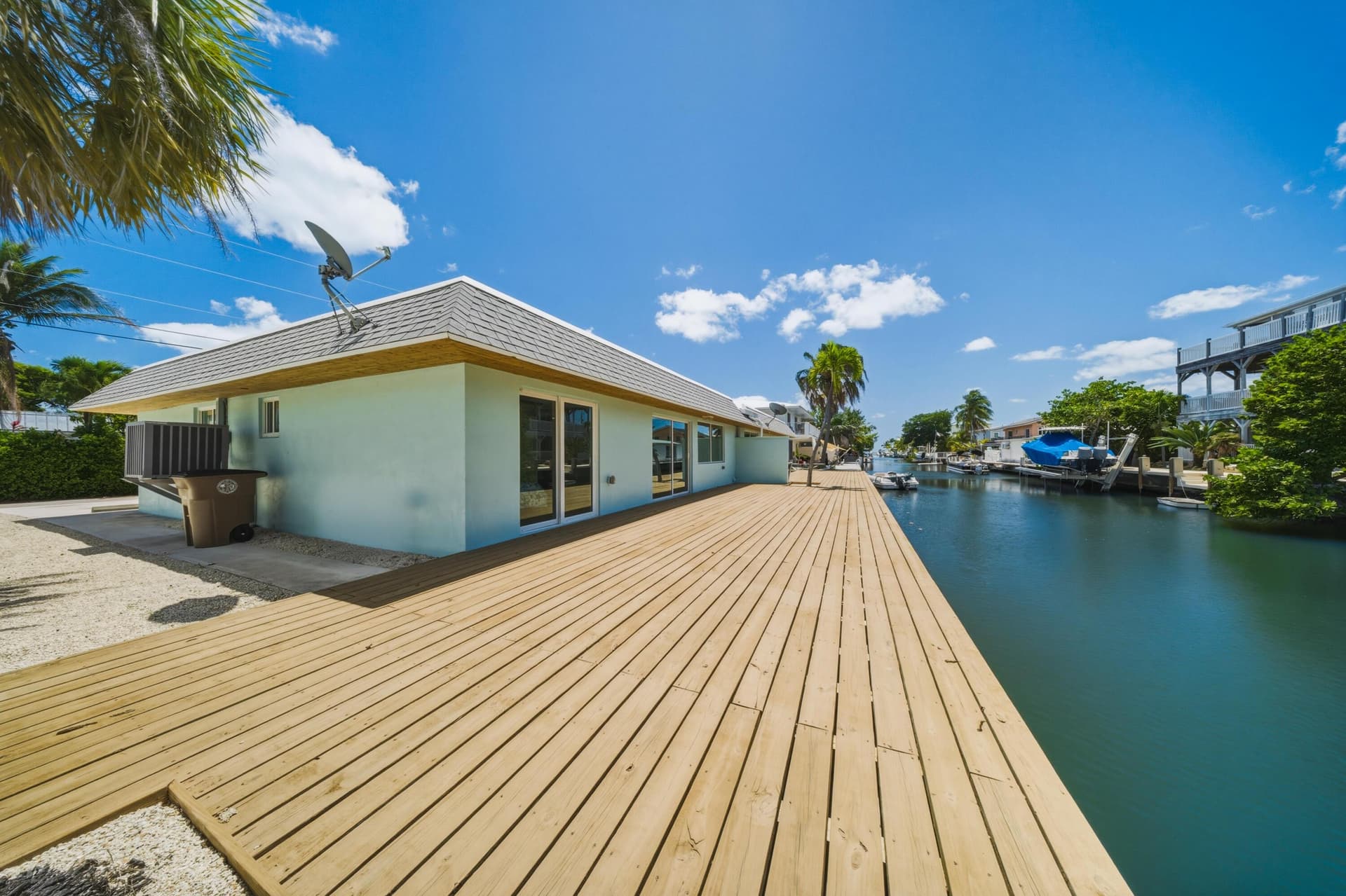 100 E 63rd Street Ocean photo 4