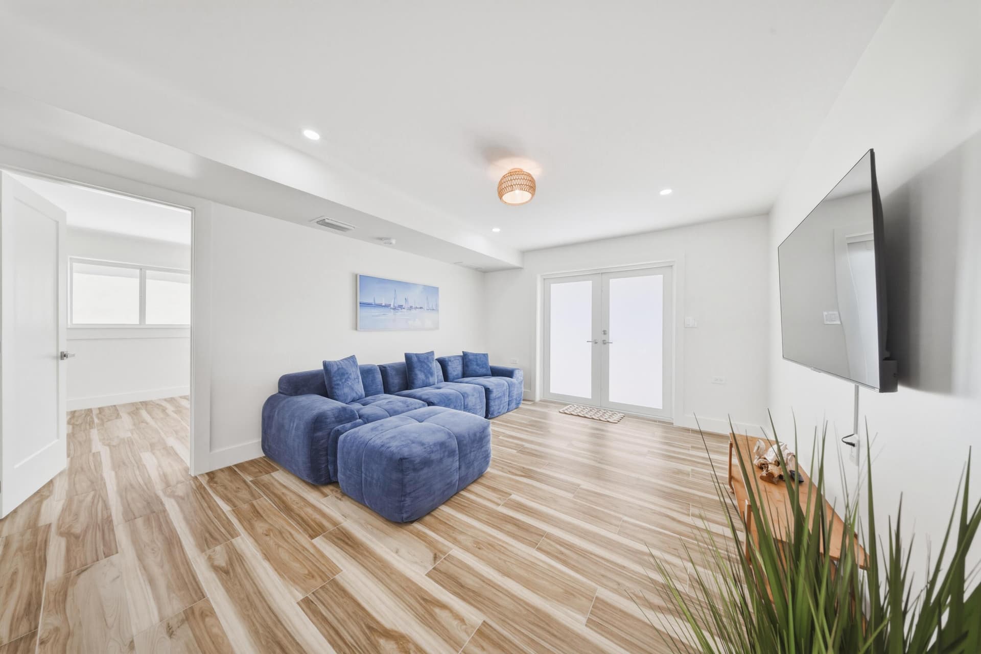 100 E 63rd Street Ocean photo 8
