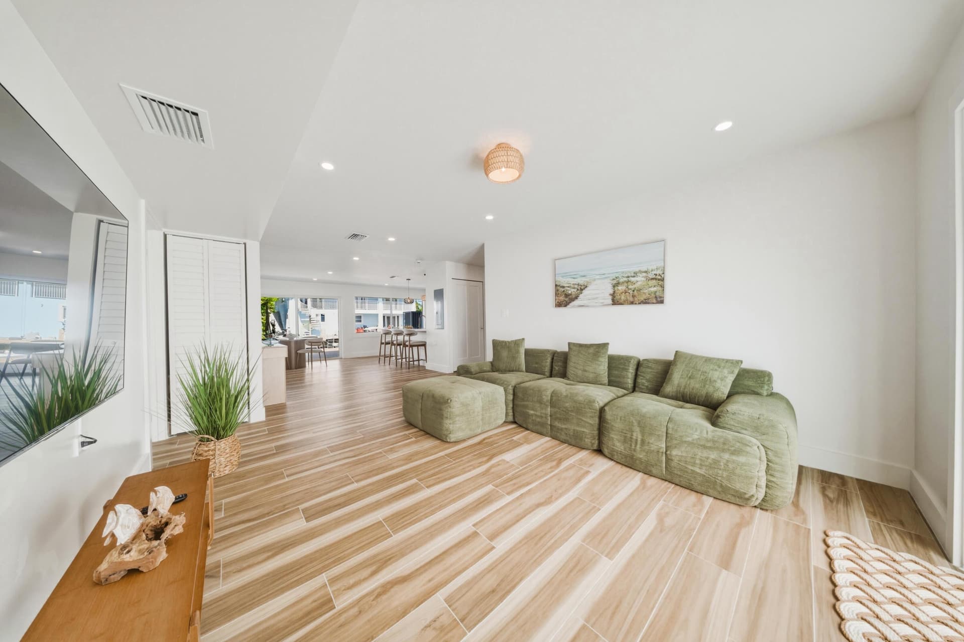 150 E 63rd Street Ocean photo 9