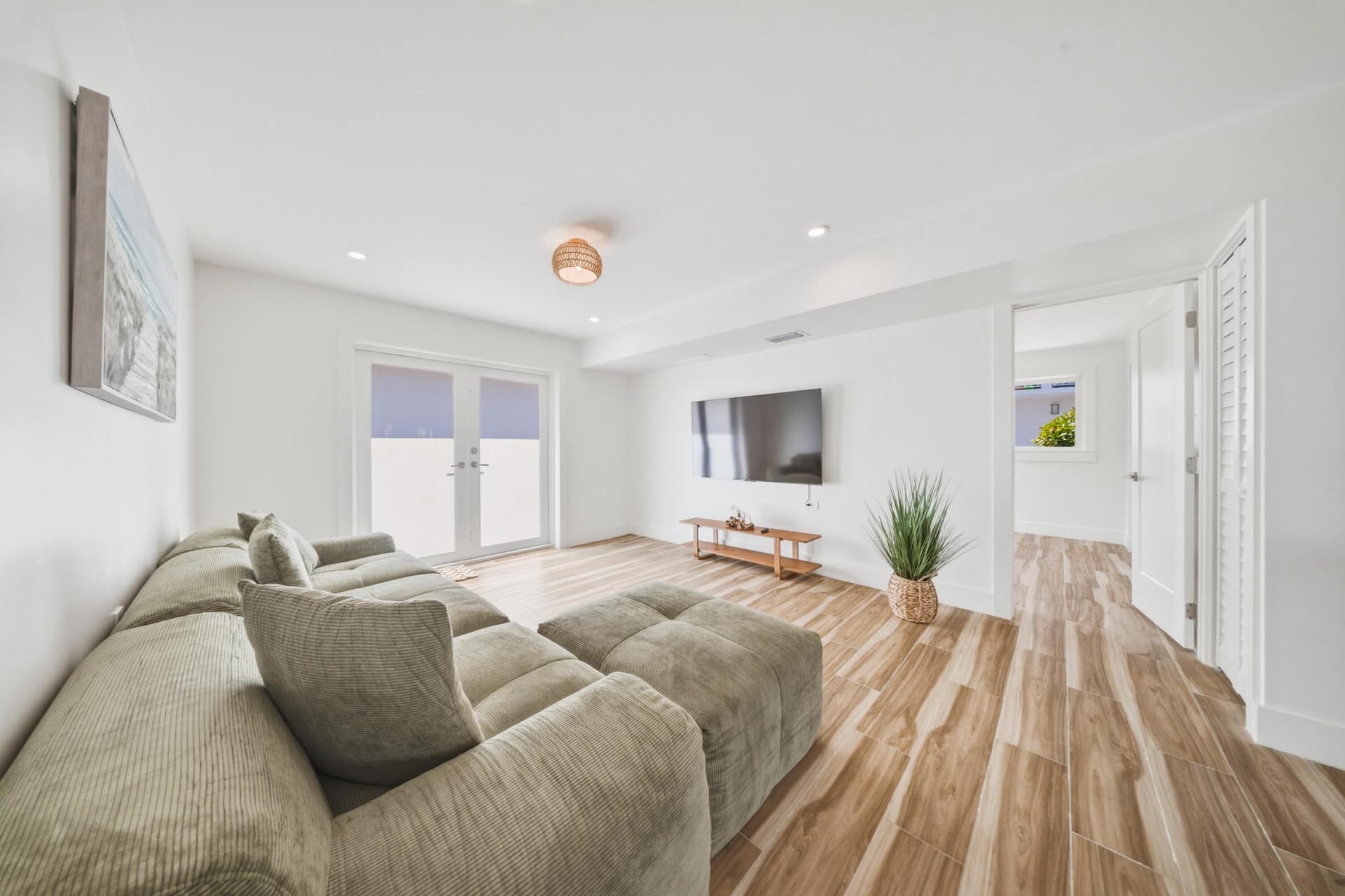 150 E 63rd Street Ocean photo 8