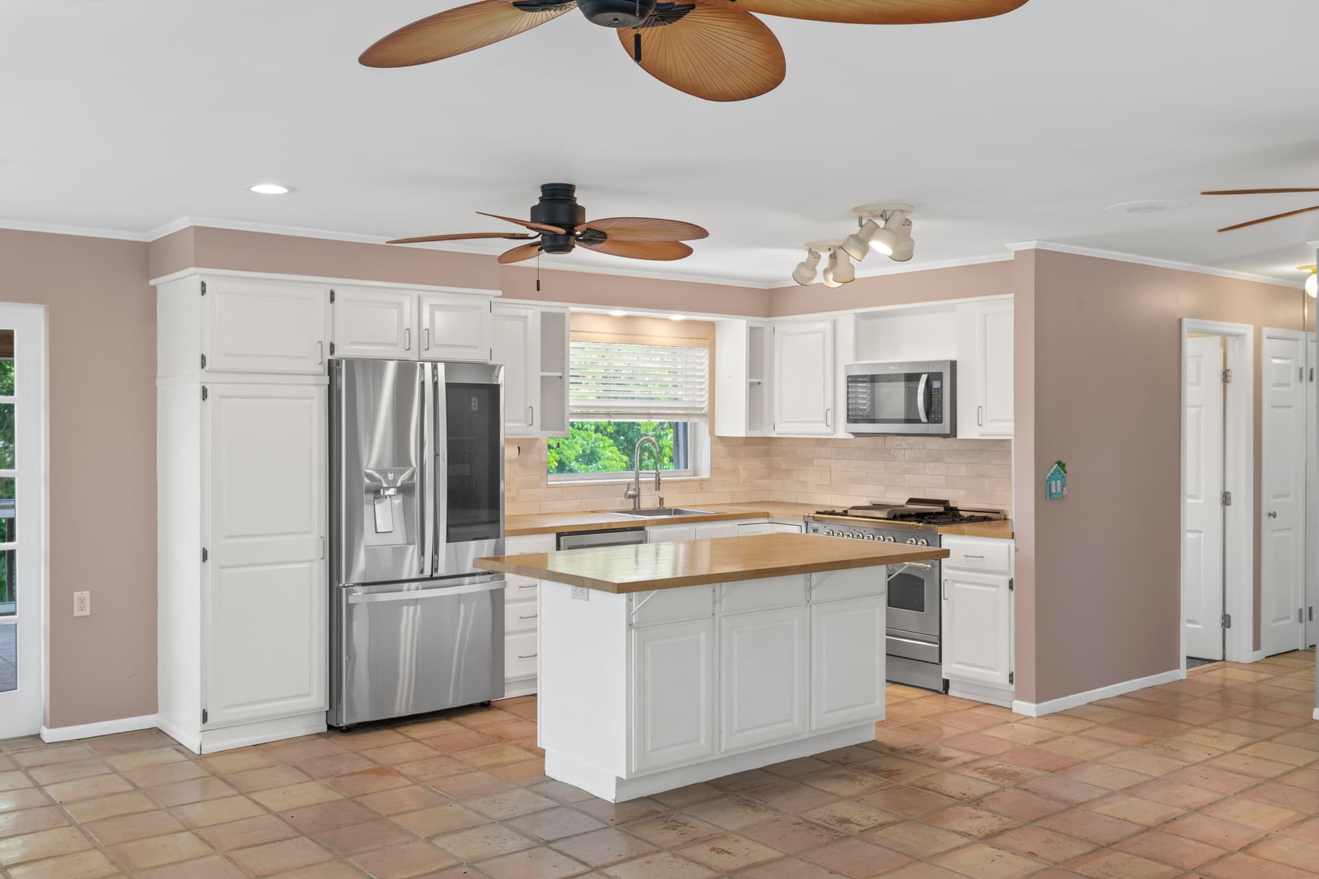 22777 Jolly Roger Drive photo 11