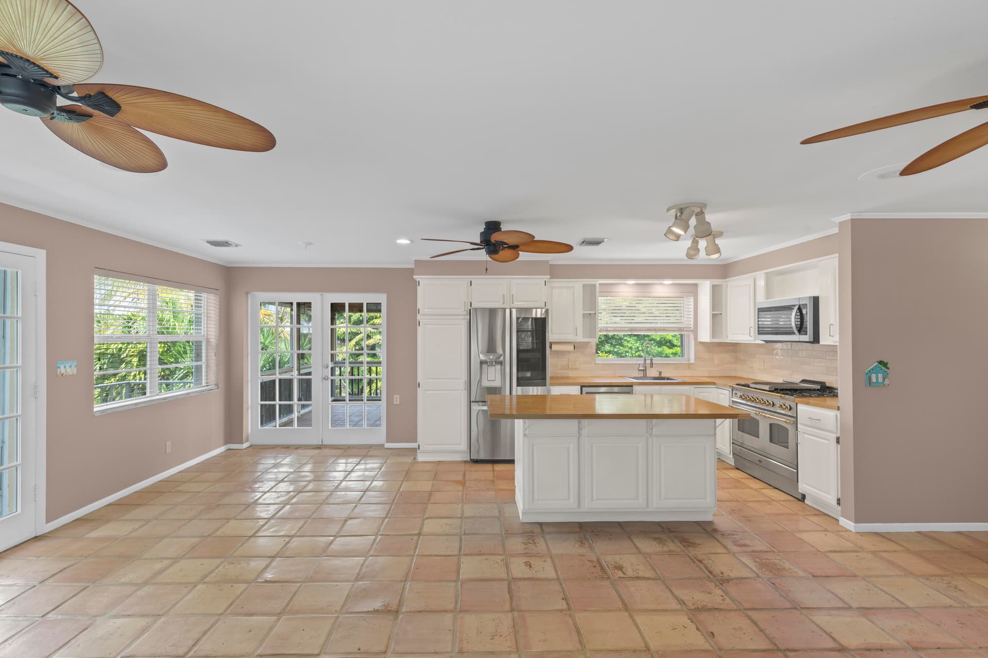 22777 Jolly Roger Drive photo 13