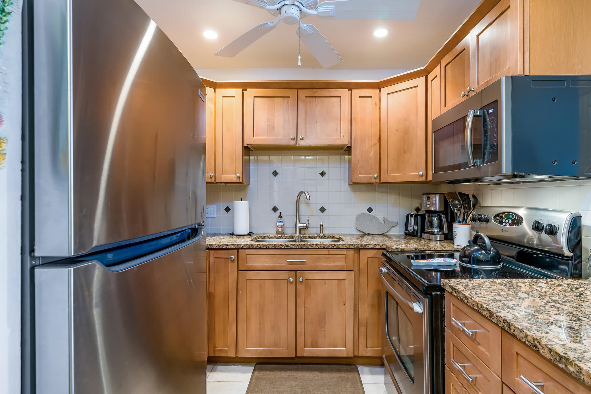 1101 W Ocean Drive 24 photo 6