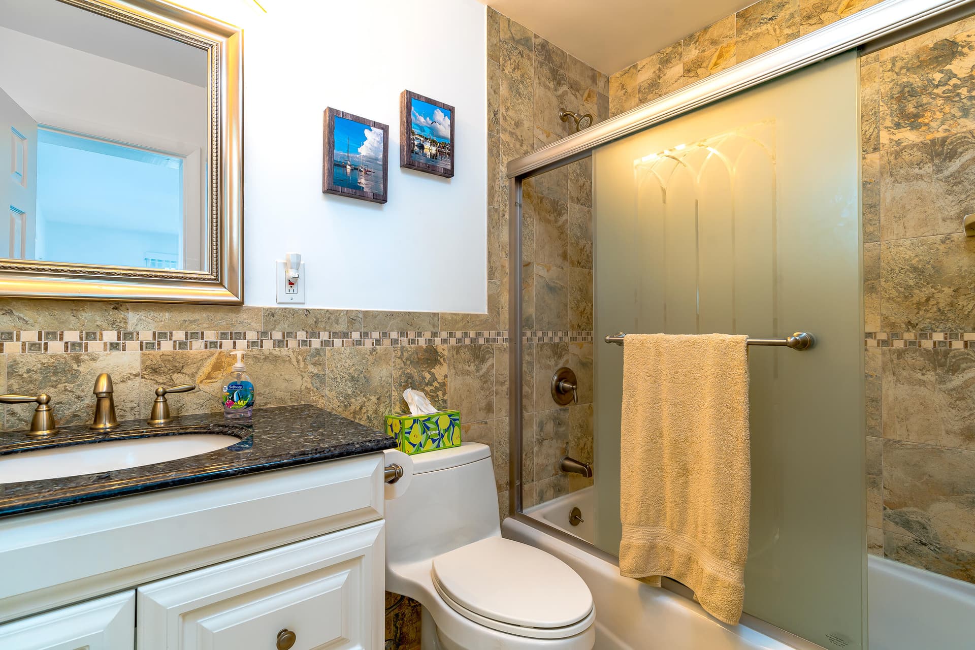 1101 W Ocean Drive 24 photo 17