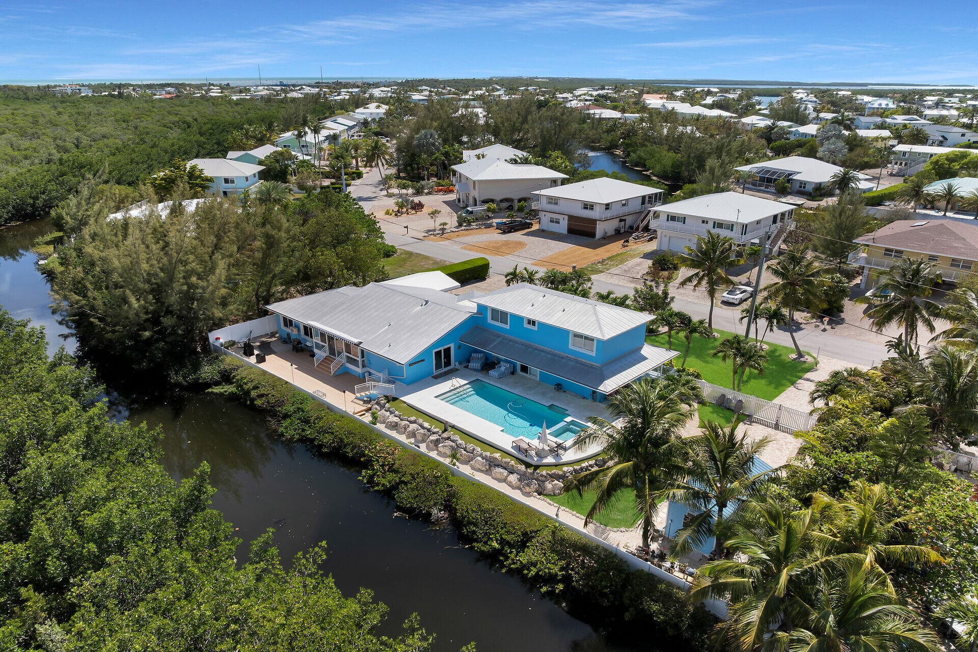 169 Venetian Way photo 10
