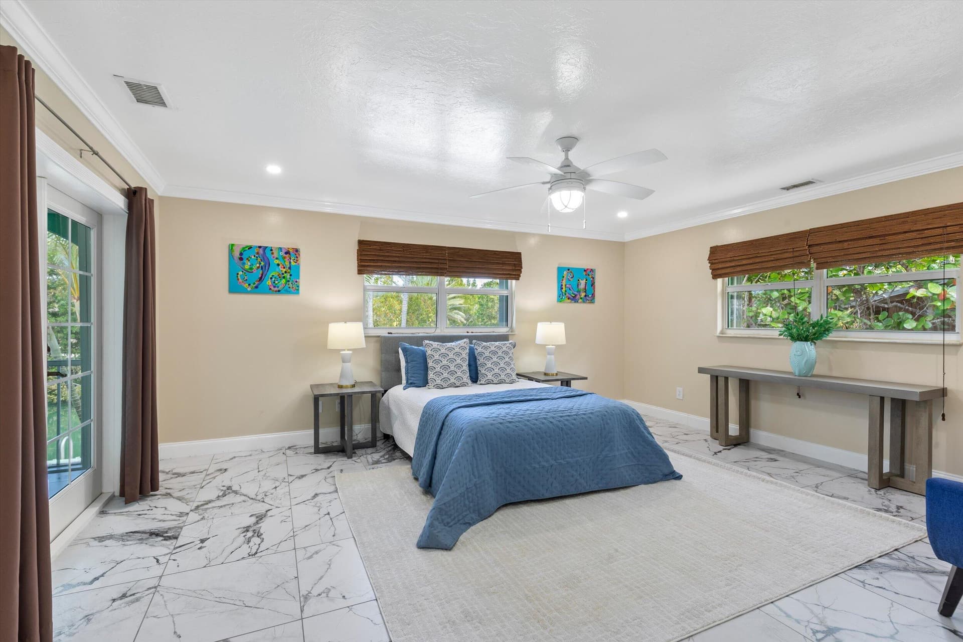 21025 3rd Avenue photo 14