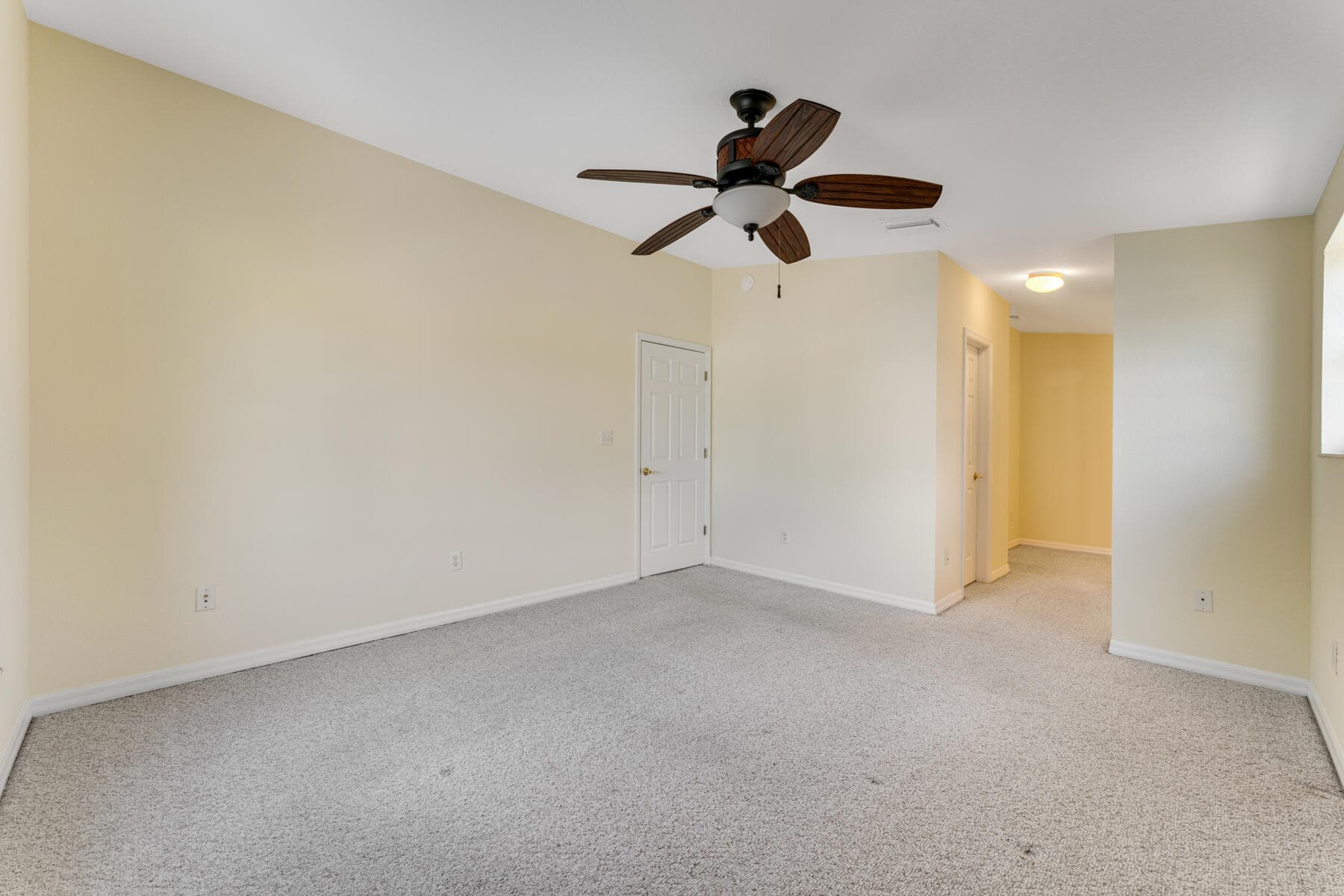 113 Snapper Creek Drive photo 9