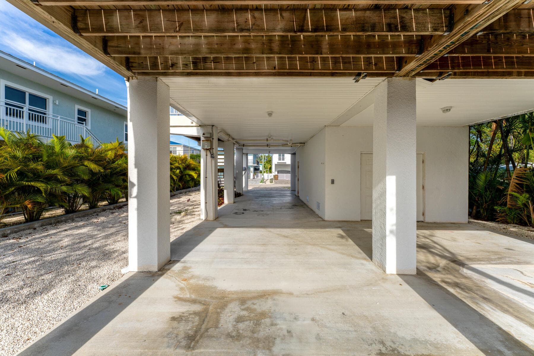 113 Snapper Creek Drive photo 20