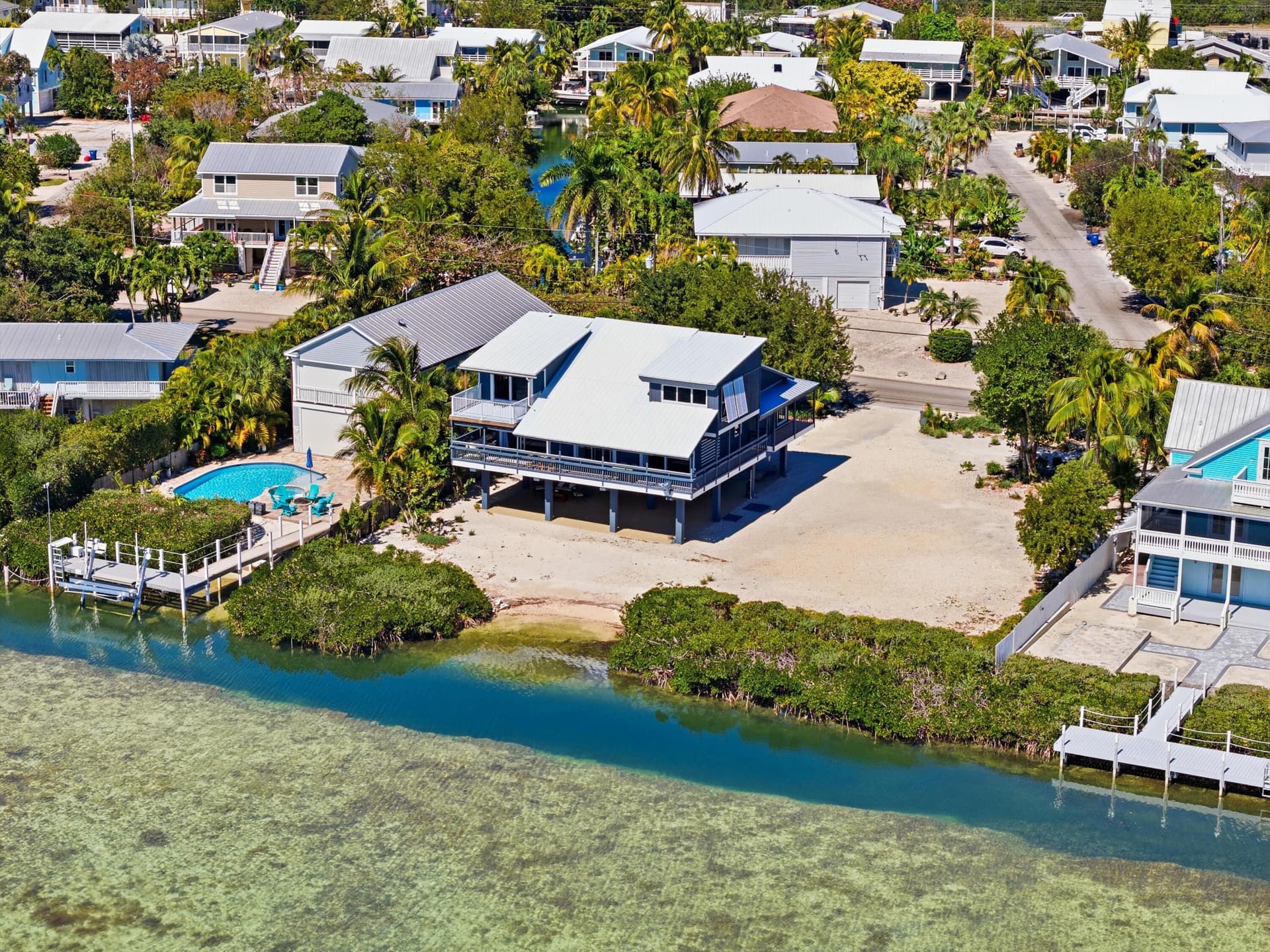 22542 Jolly Roger Dr photo 1