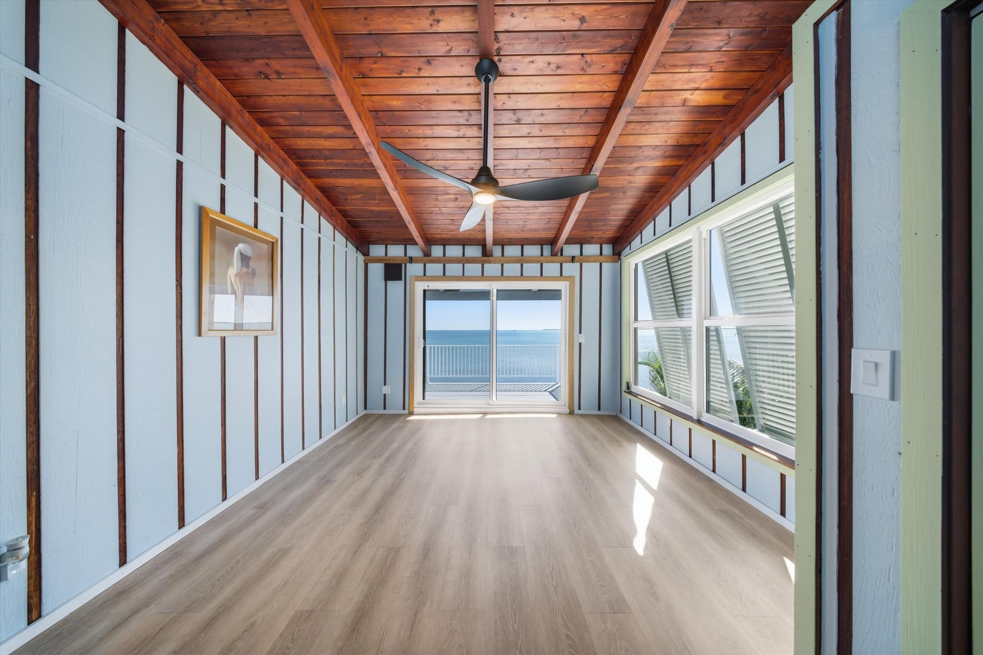 22542 Jolly Roger Dr photo 2