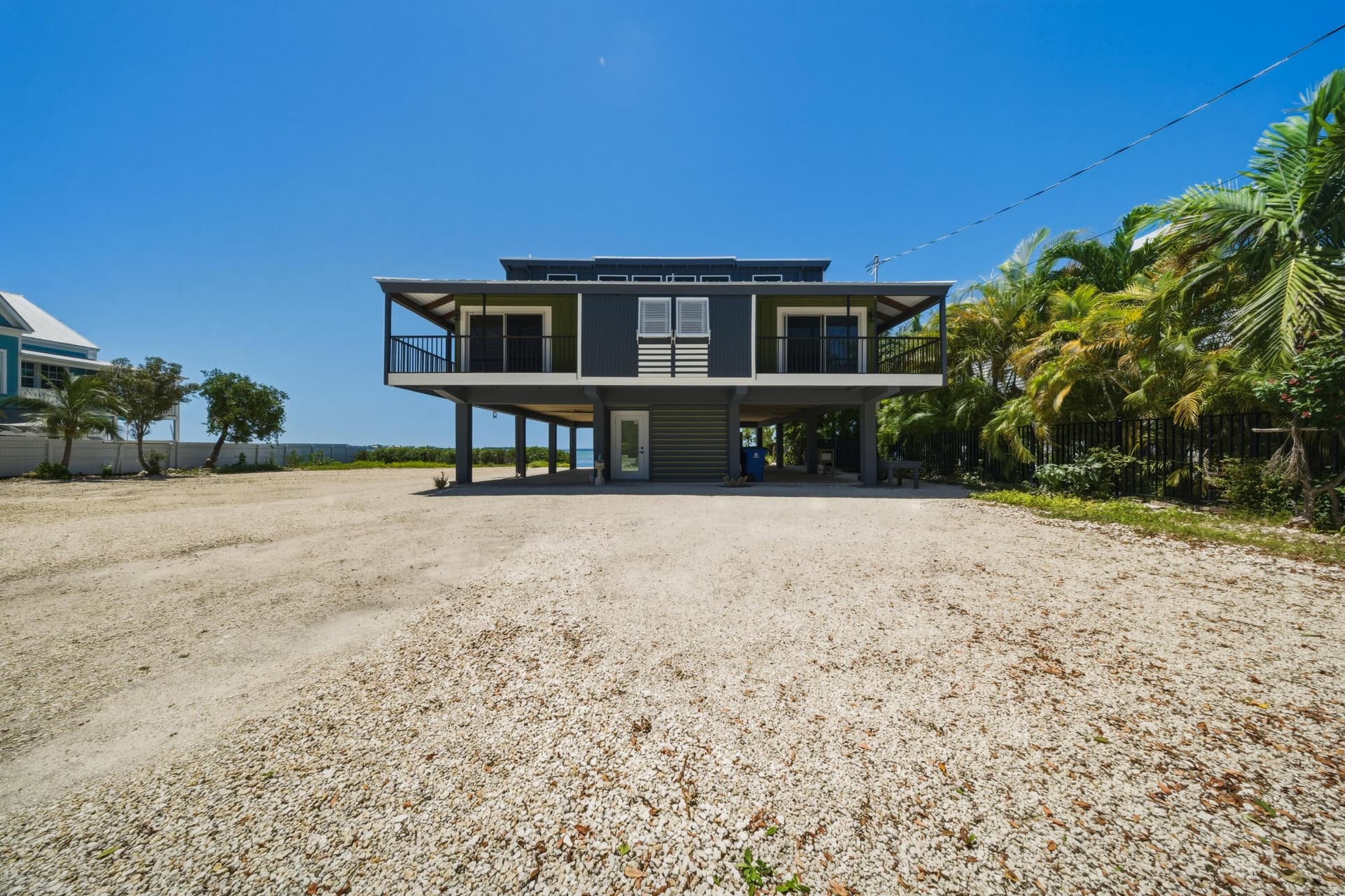 22542 Jolly Roger Dr photo 4