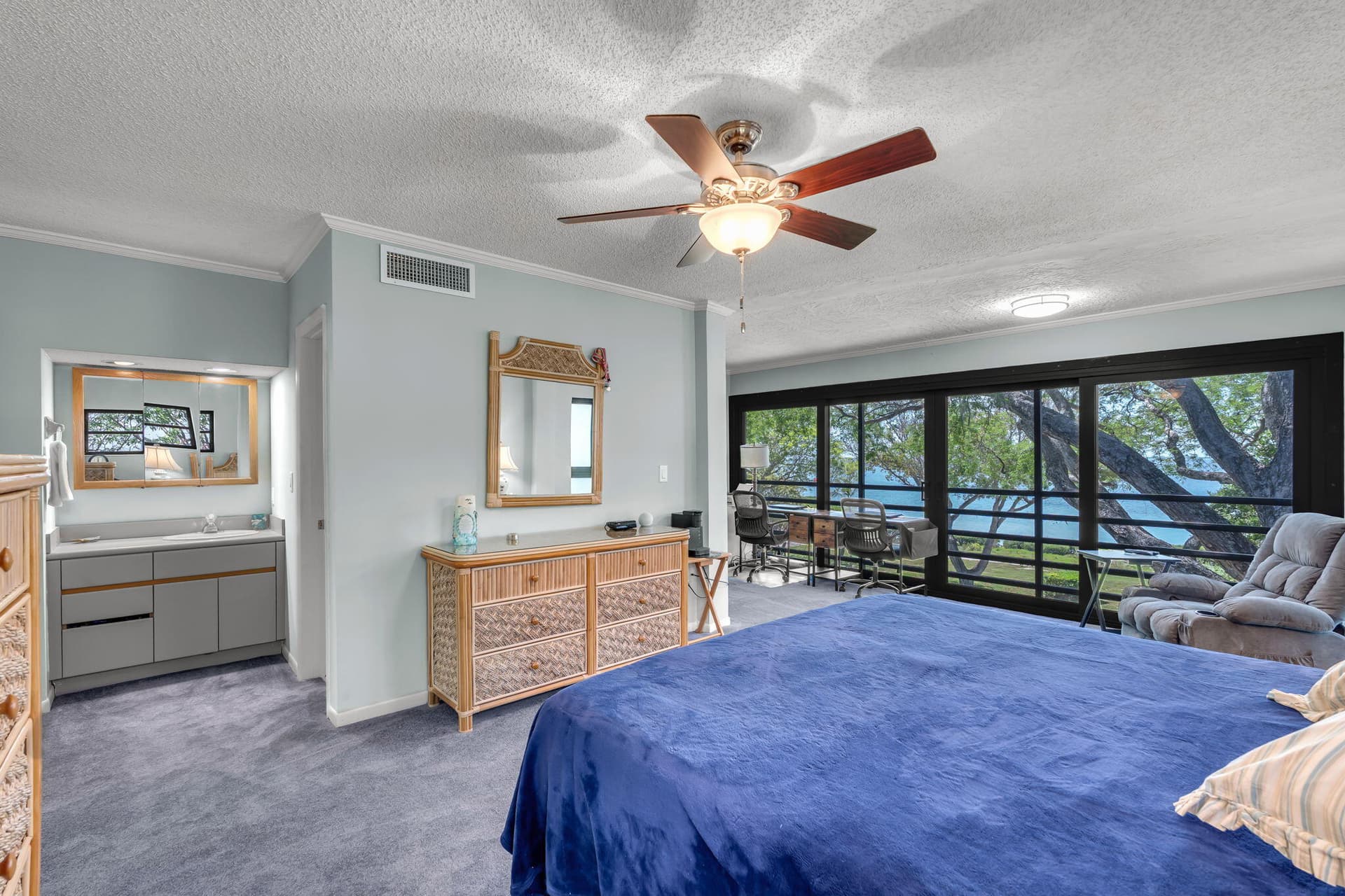209 Sanctuary Drive 209 photo 15