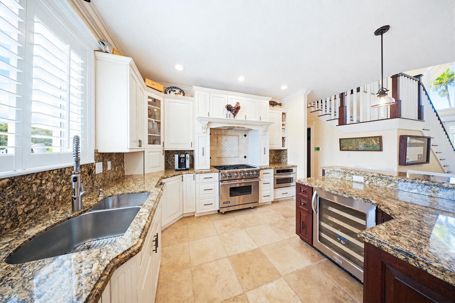 21090 5Th Avenue photo 16