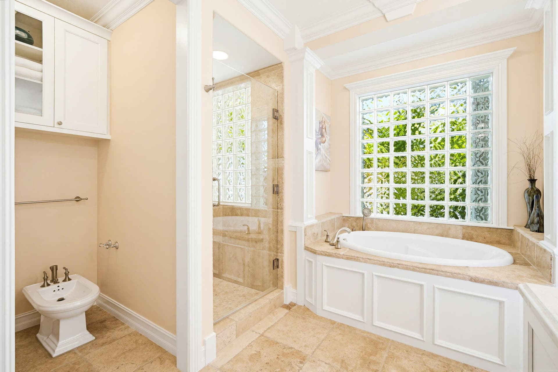 21090 5Th Avenue photo 24