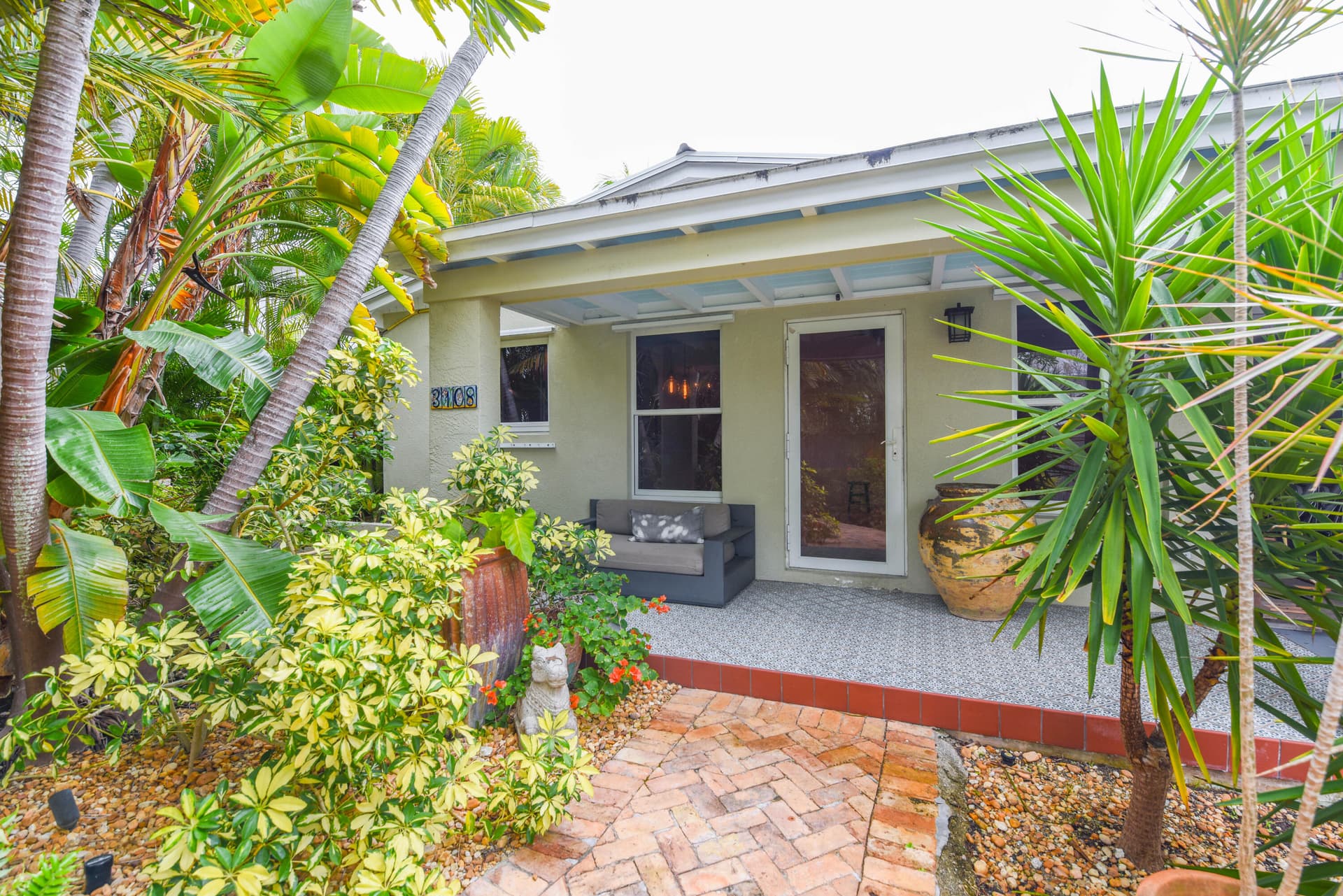 3108 Riviera Drive photo 4