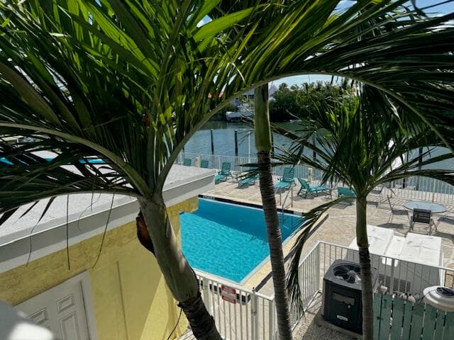 105 Avenue D 110 photo 12