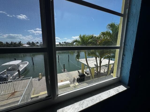 105 Avenue D 110 photo 18