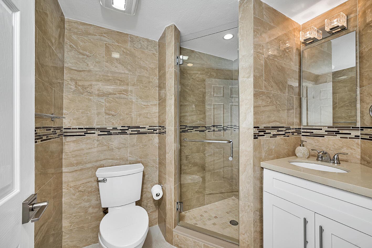 112 N Bounty Ln photo 23
