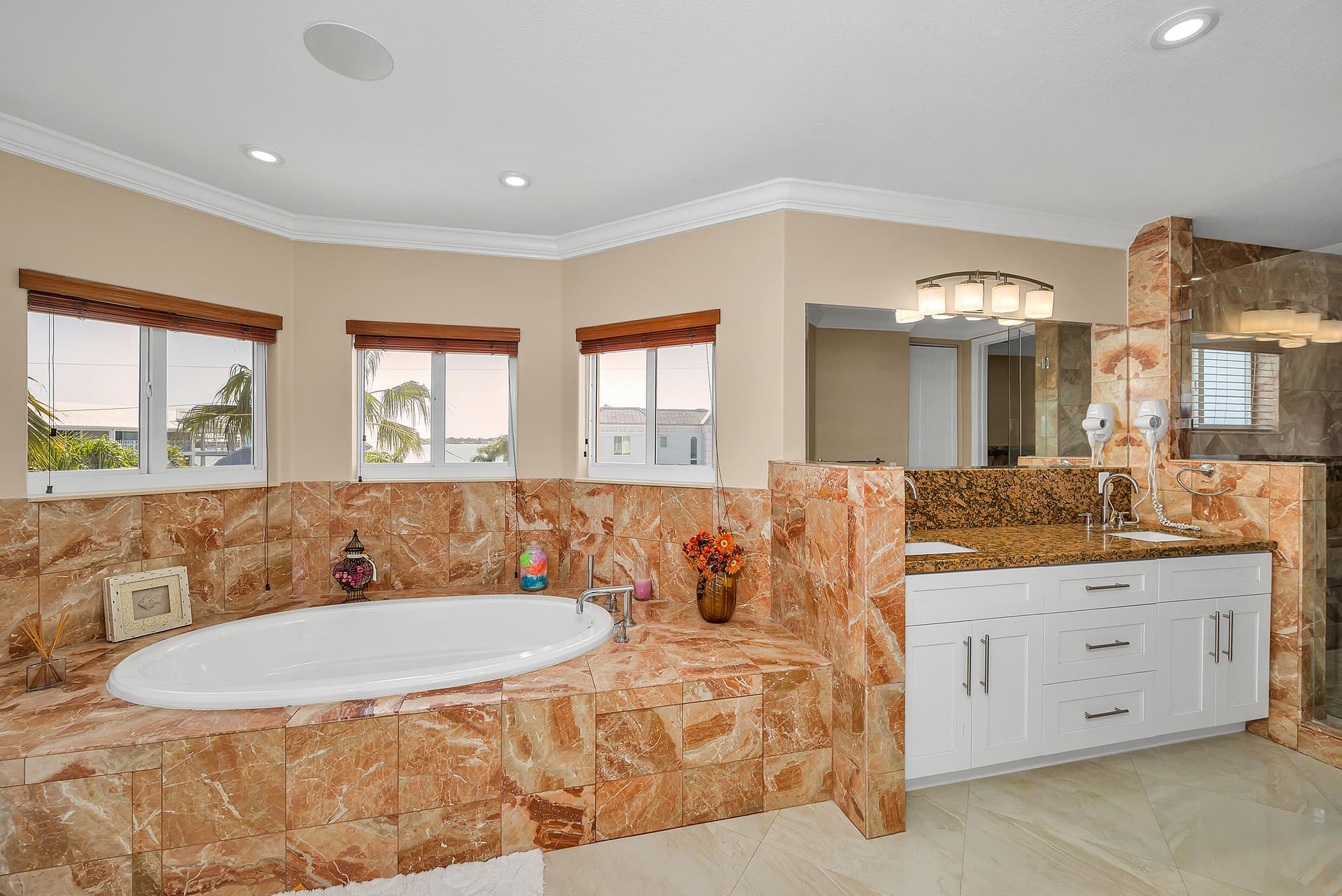 112 N Bounty Ln photo 14