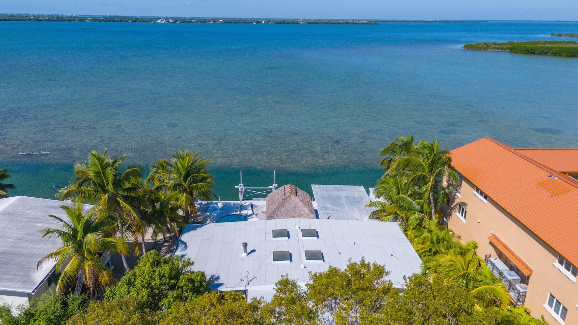 1136 W Shore Drive photo 9