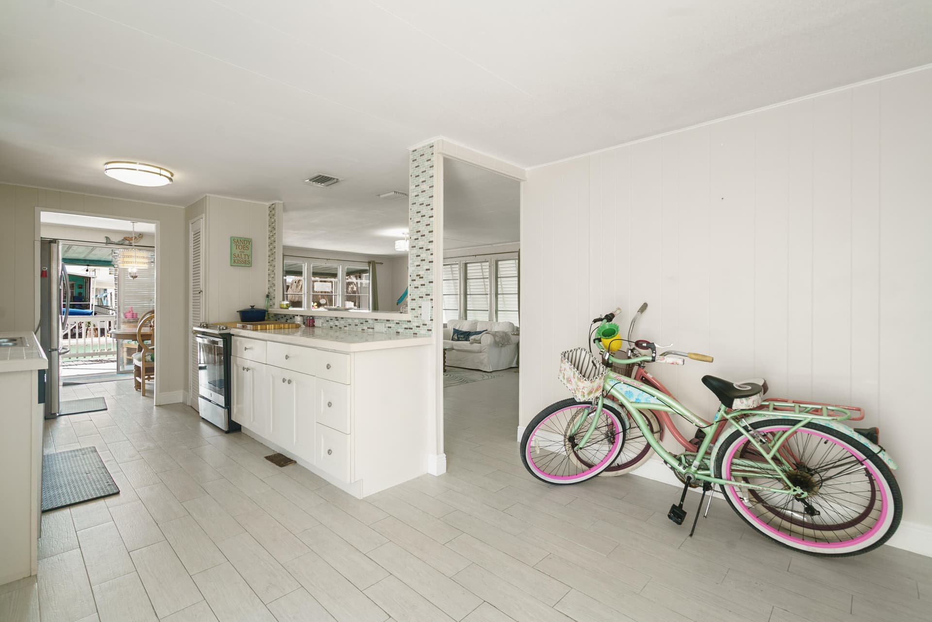 205 Humpty Dumpty Dr photo 14