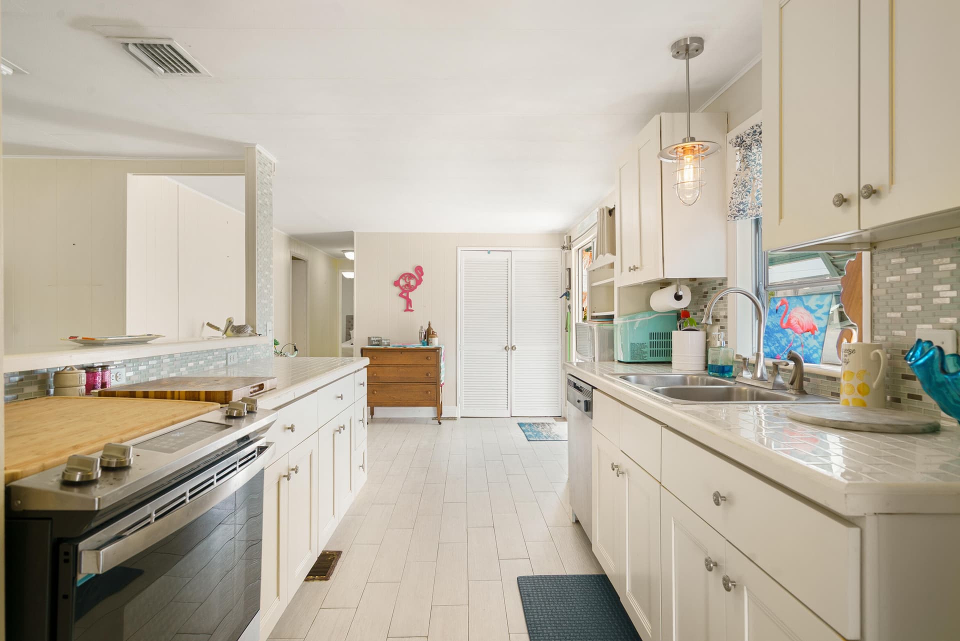 205 Humpty Dumpty Dr photo 9